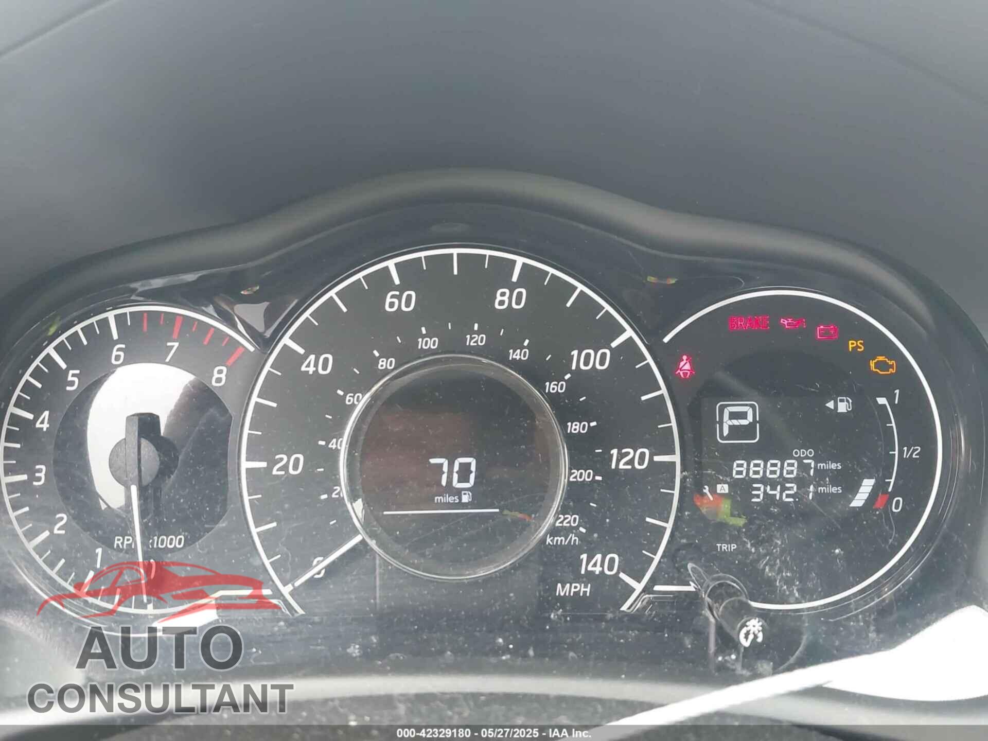 NISSAN VERSA NOTE 2017 - 3N1CE2CP8HL358404