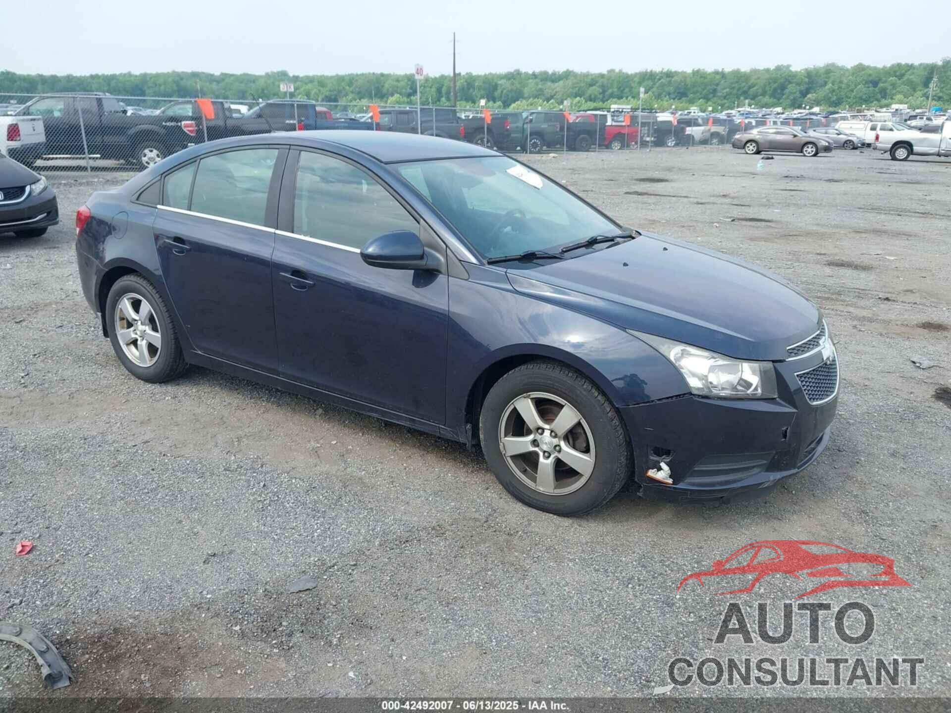 CHEVROLET CRUZE 2014 - 1G1PC5SB3E7469236
