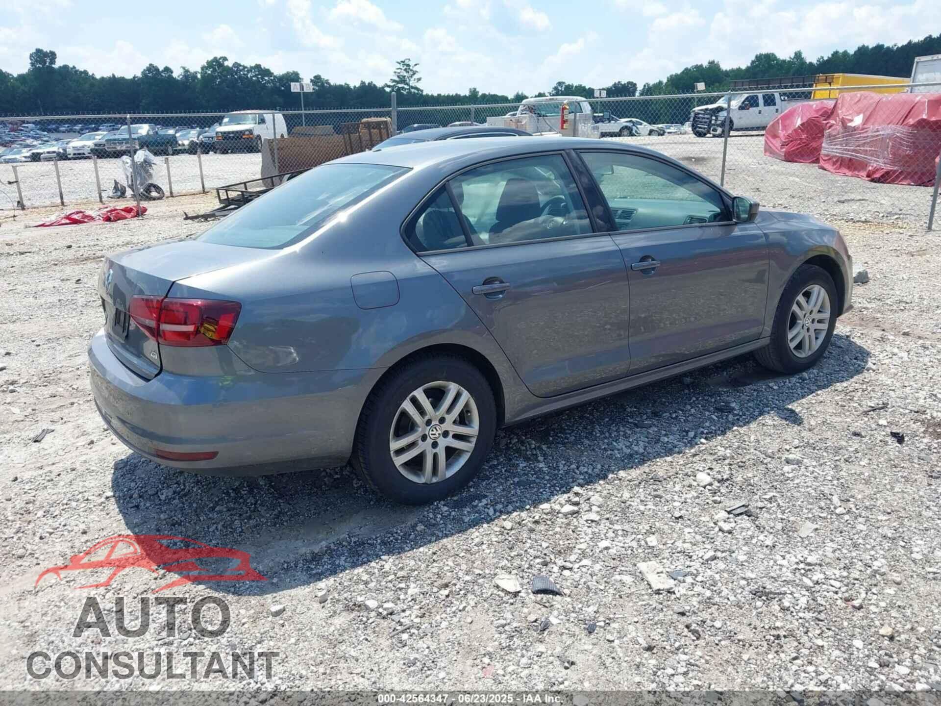VOLKSWAGEN JETTA 2018 - 3VW2B7AJ5JM247349