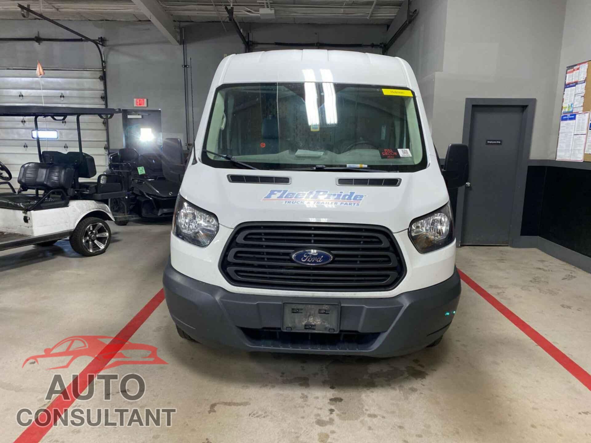 FORD TRANSIT 2018 - 1FTYR1CM4JKA78414