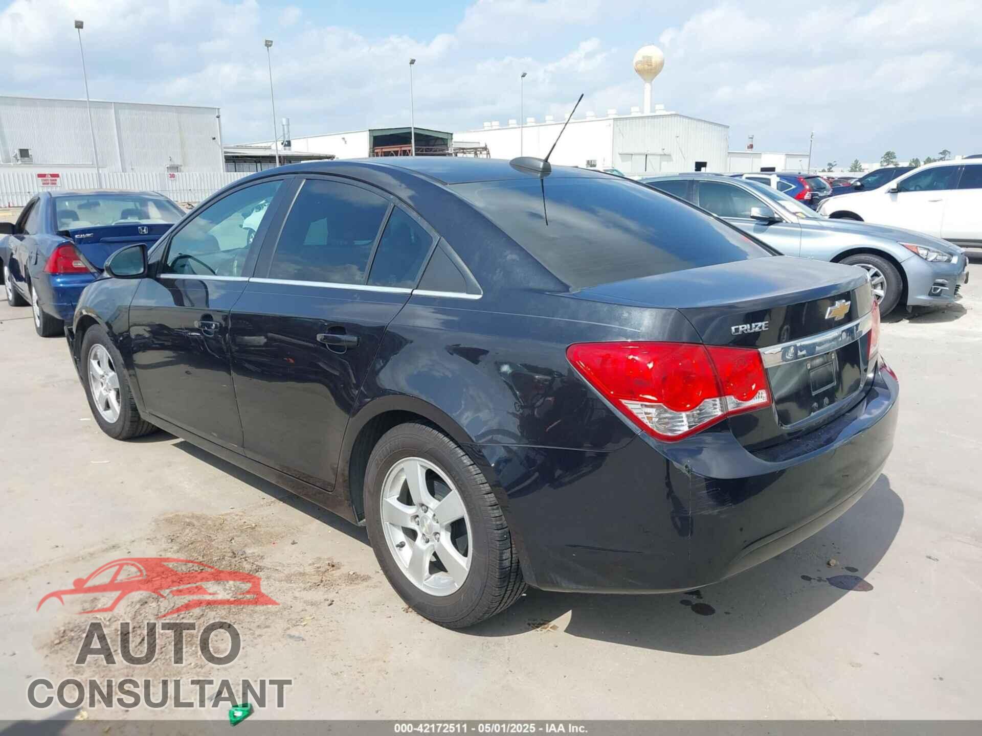 CHEVROLET CRUZE LIMITED 2016 - 1G1PE5SB3G7163473