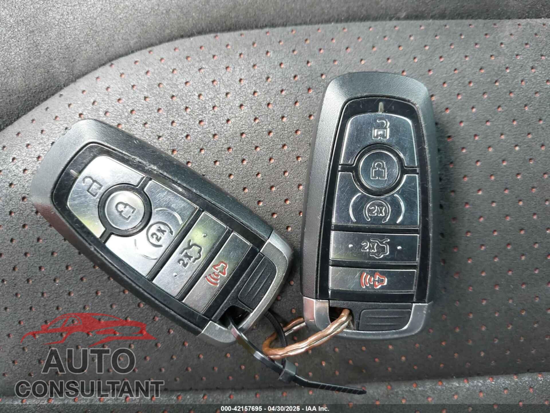 FORD EXPLORER 2018 - 1FM5K7DHXJGB98695