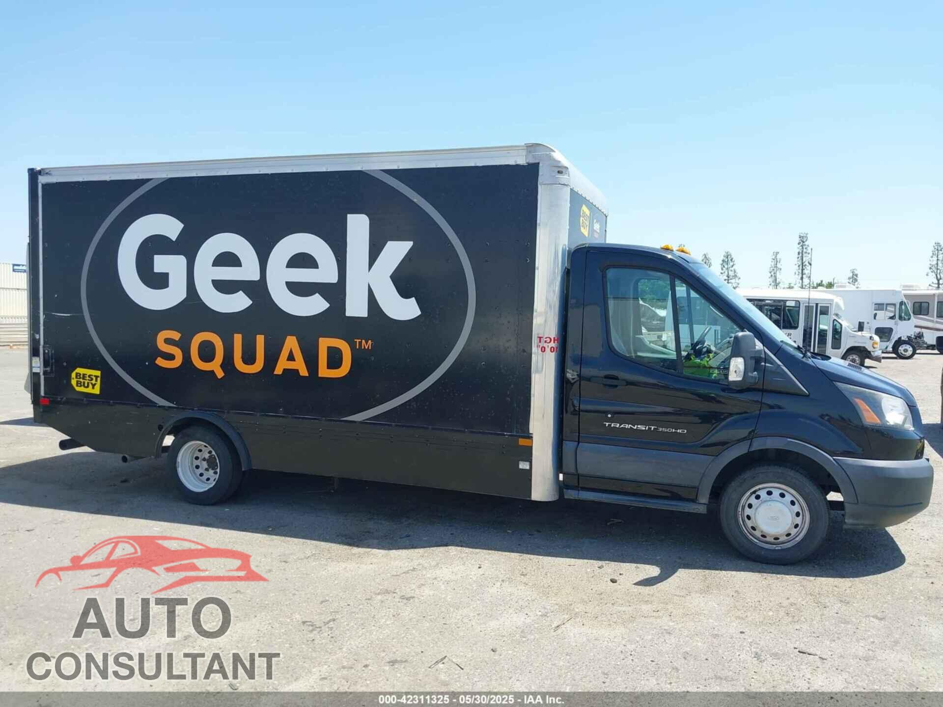 FORD TRANSIT-350 CAB 2017 - 1FDBF9ZM9HKB18836