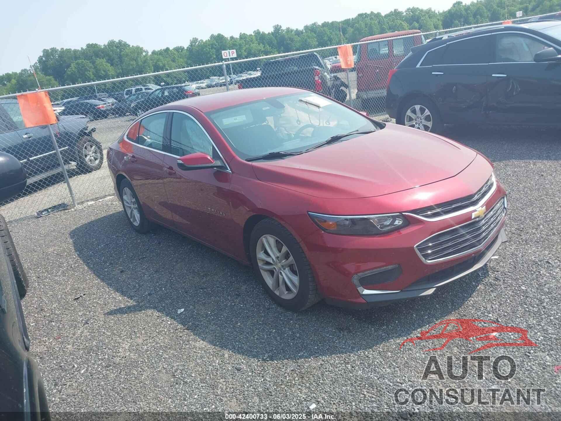 CHEVROLET MALIBU 2017 - 1G1ZE5ST1HF132635