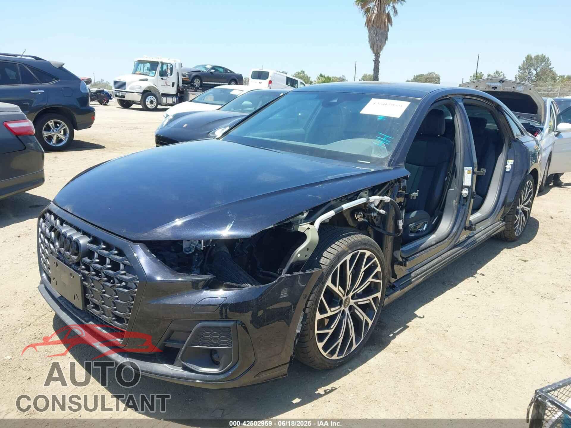 AUDI A8 2024 - WAULDAF89RN003075