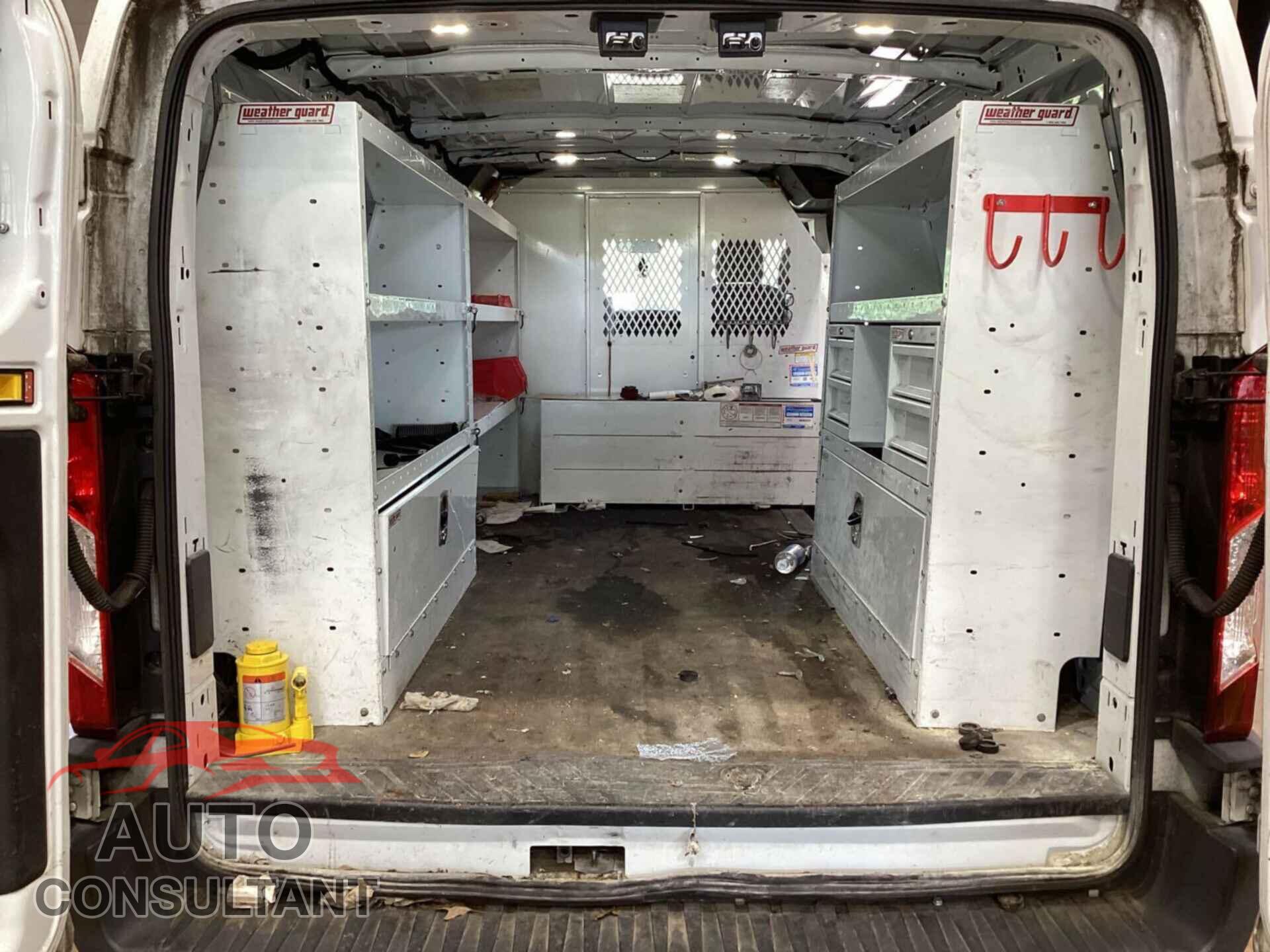 FORD TRANSIT 2015 - 1FTNE2YM4FKA84623