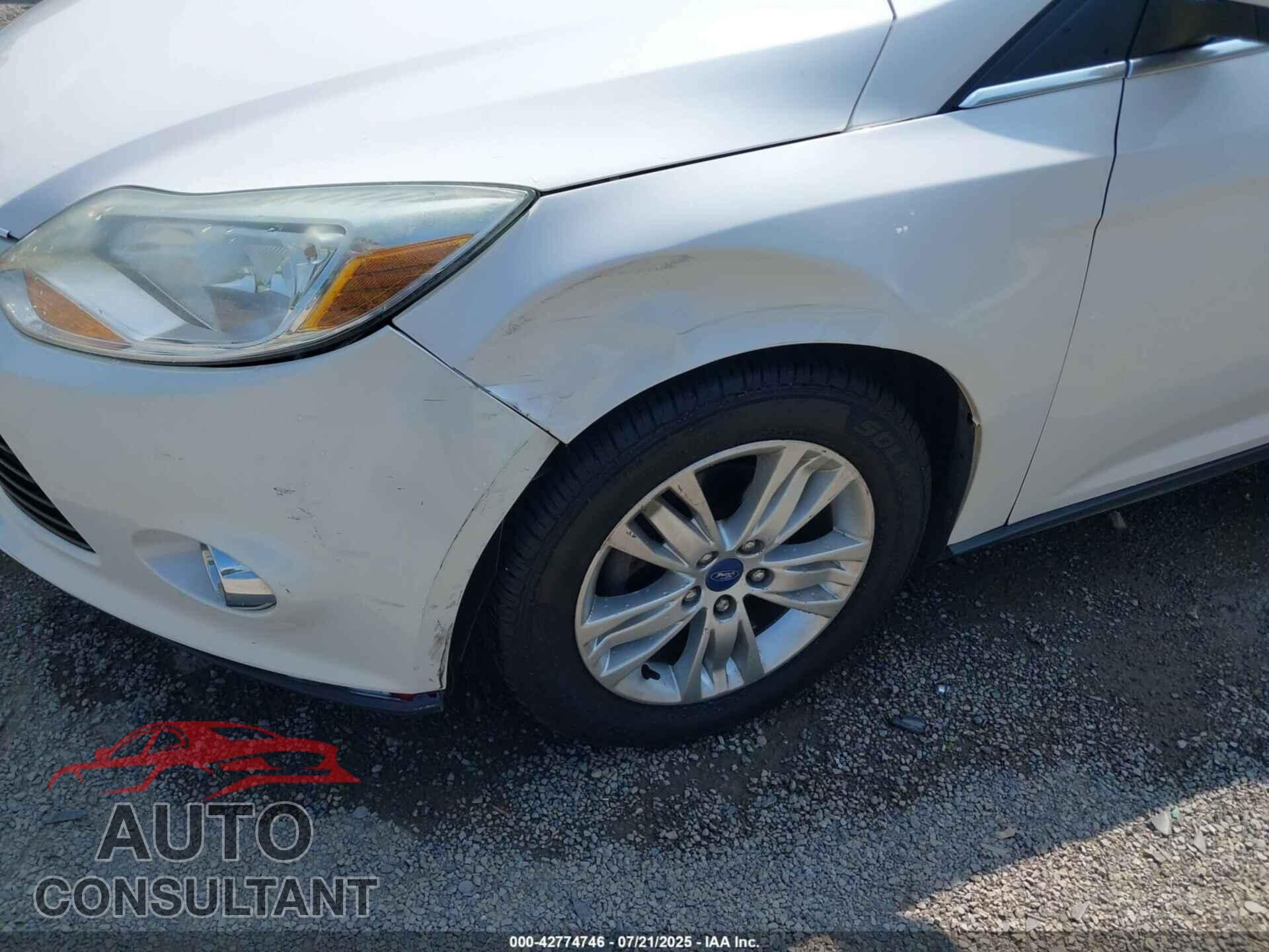 FORD FOCUS 2012 - 1FAHP3H22CL178538