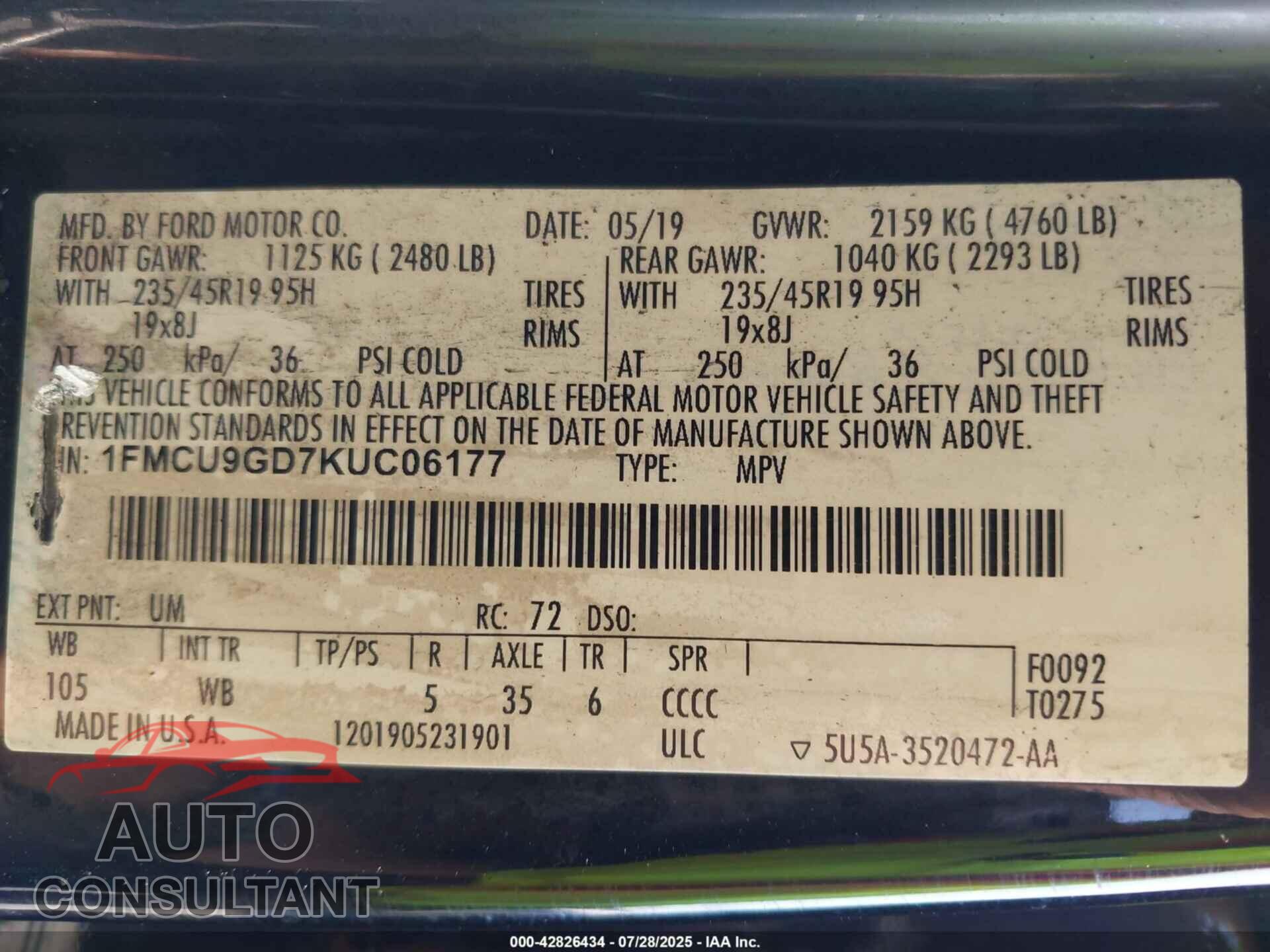 FORD ESCAPE 2019 - 1FMCU9GD7KUC06177