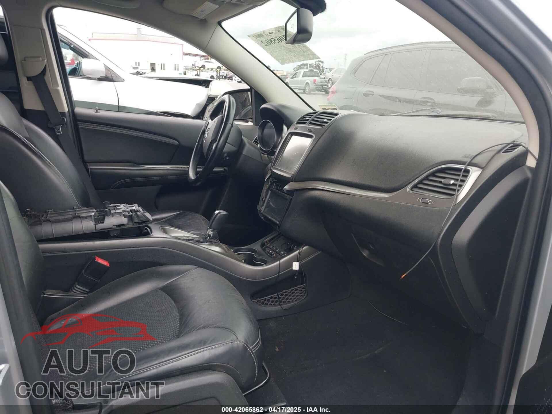DODGE JOURNEY 2017 - 3C4PDCGG4HT537041