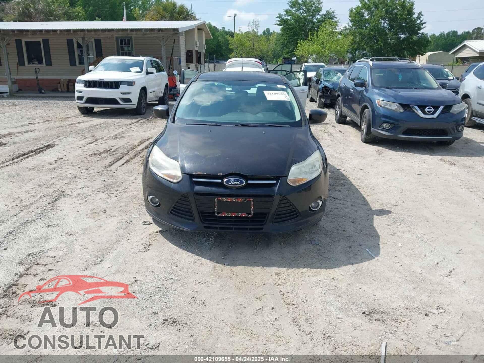 FORD FOCUS 2012 - 1FAHP3K26CL407537