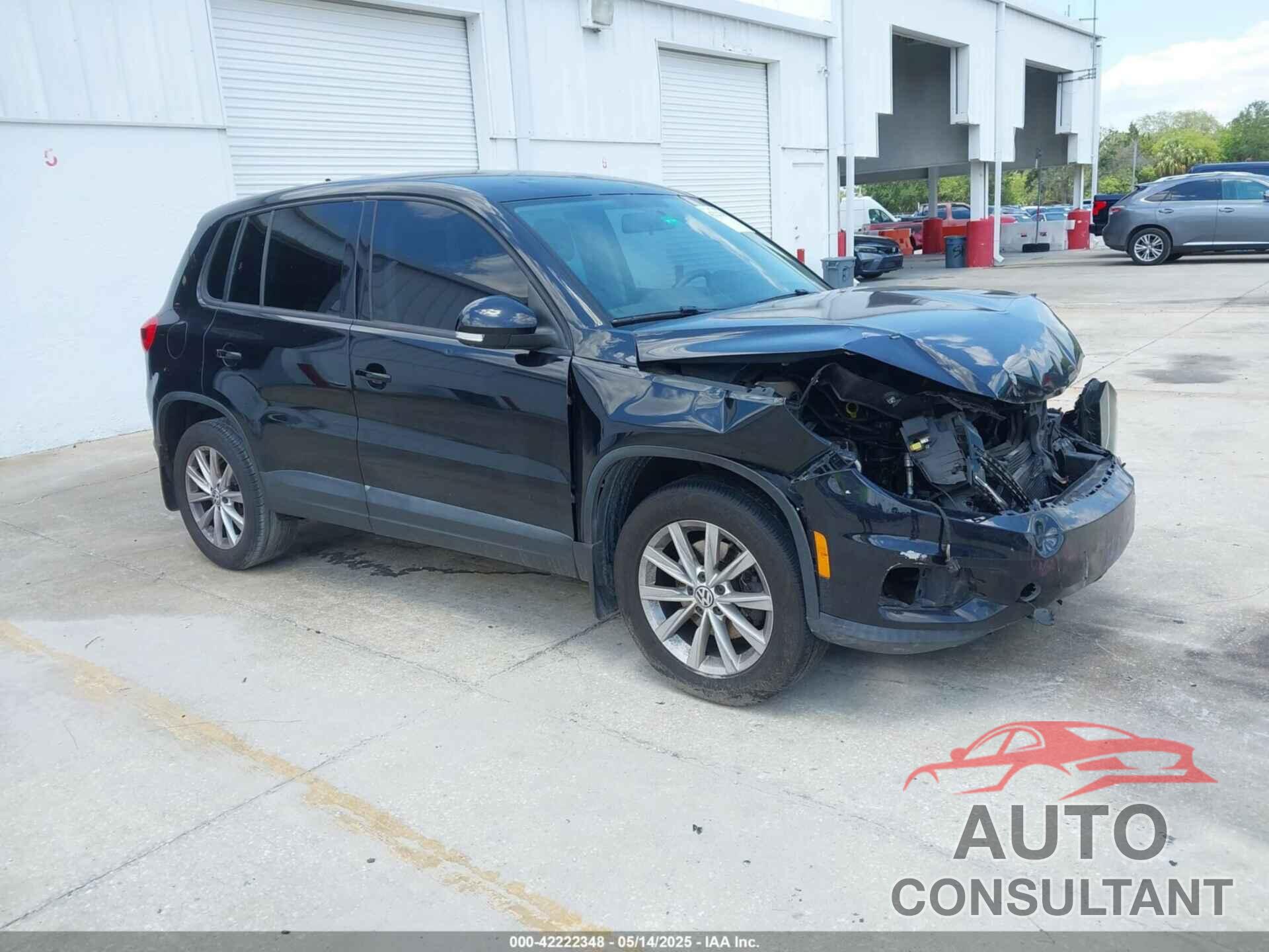 VOLKSWAGEN TIGUAN 2014 - WVGBV3AX8EW537304