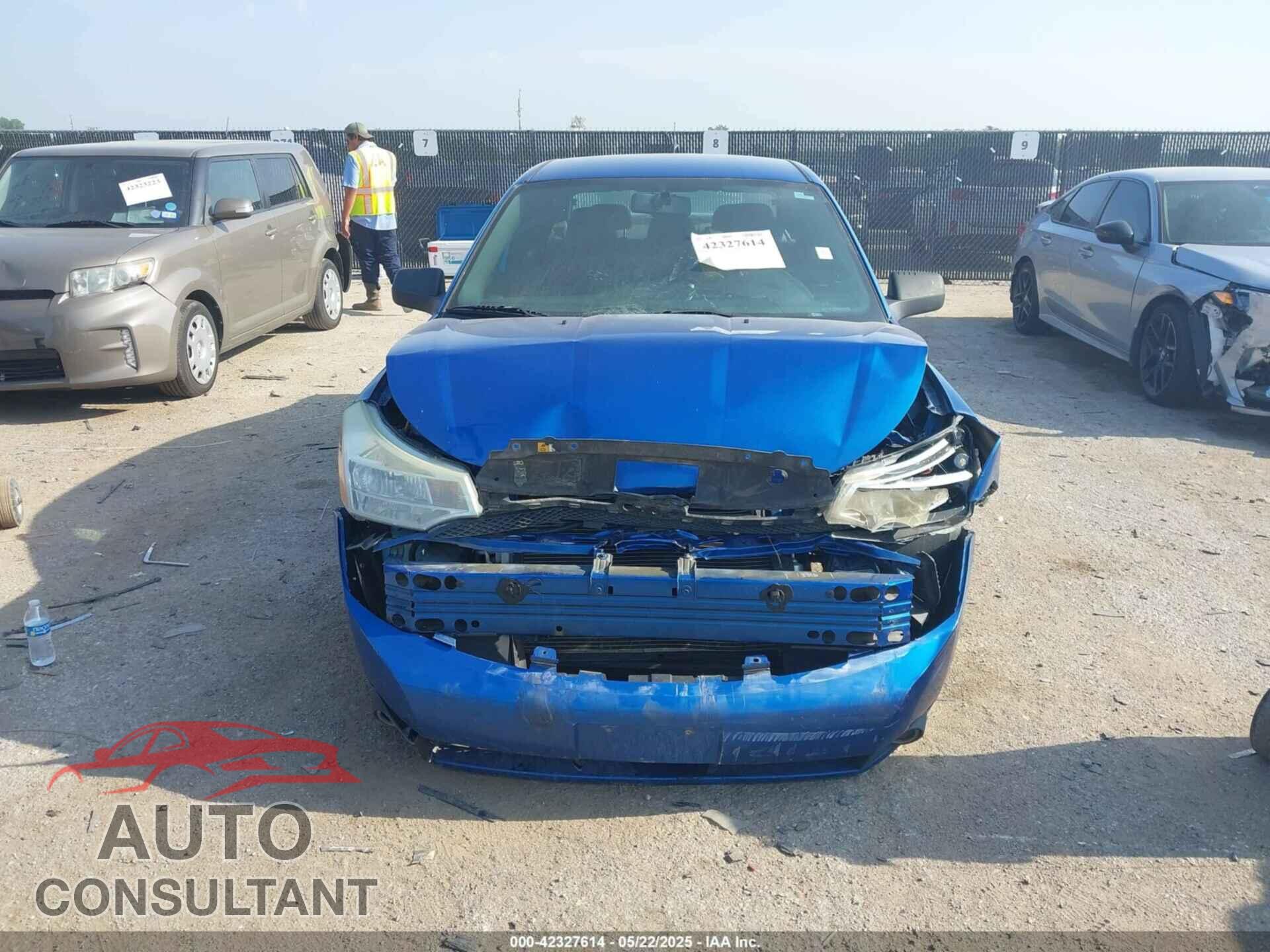 FORD FOCUS 2010 - 1FAHP3FN3AW129504