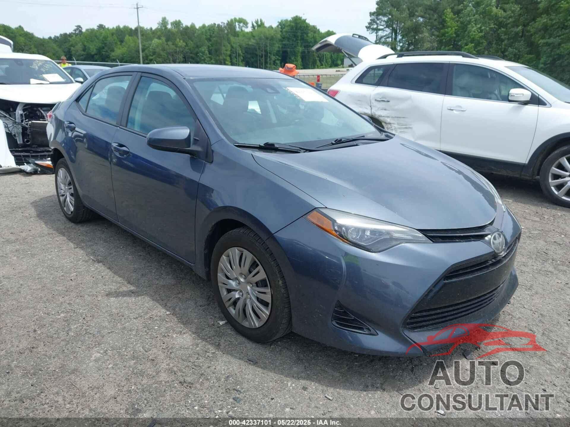 TOYOTA COROLLA 2017 - 5YFBURHE8HP677302