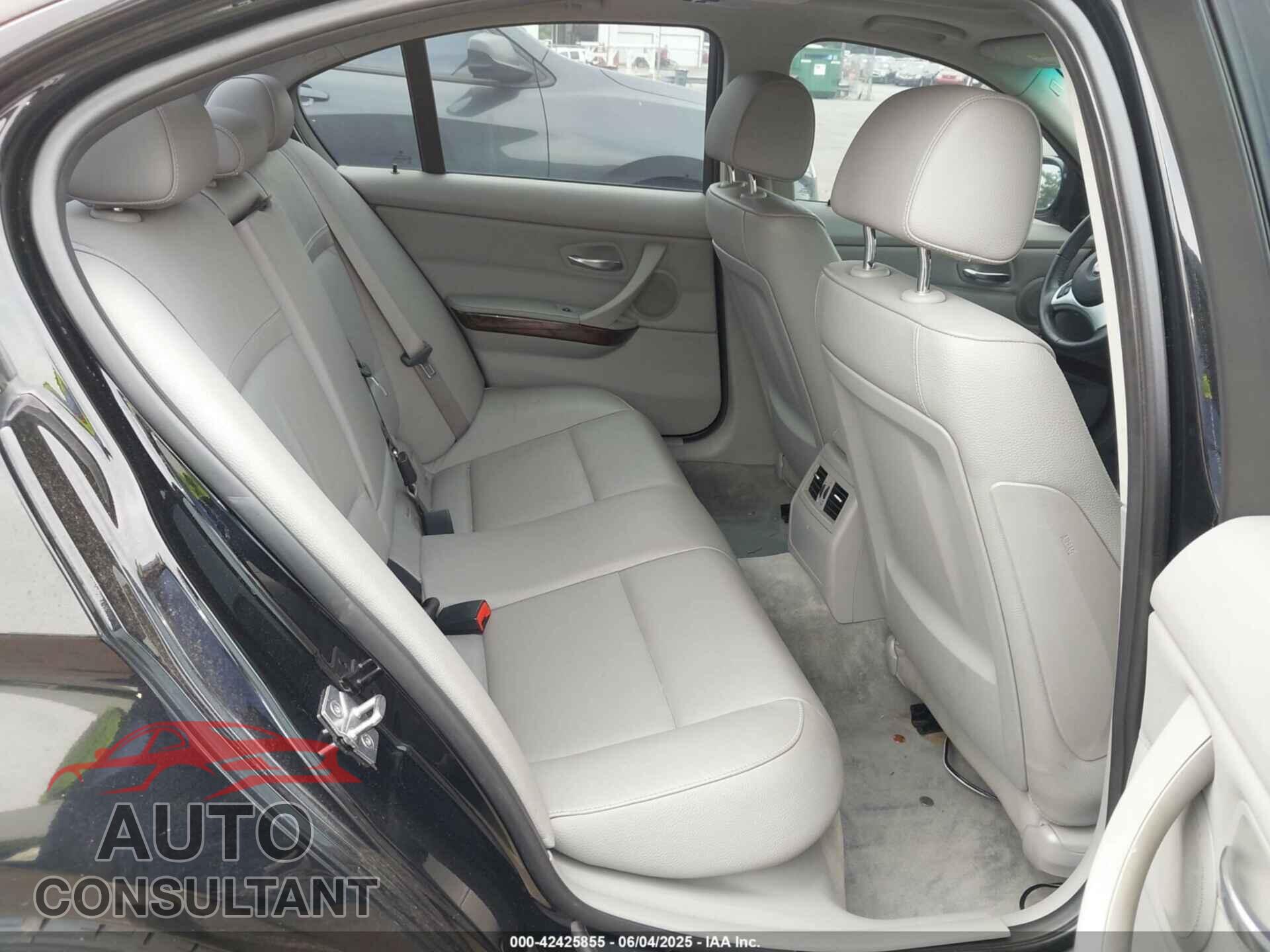 BMW 335I 2011 - WBAPM5C55BE576242