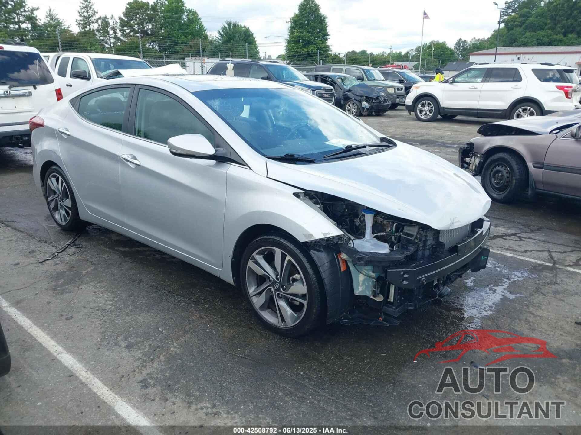 HYUNDAI ELANTRA 2015 - KMHDH4AE7FU323115