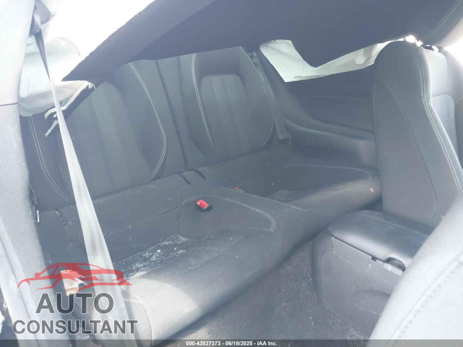 FORD MUSTANG 2019 - 1FA6P8TH5K5105652