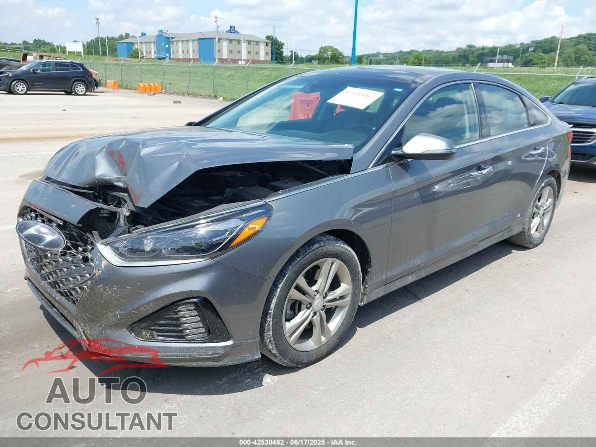 HYUNDAI SONATA 2018 - 5NPE34AF2JH728639