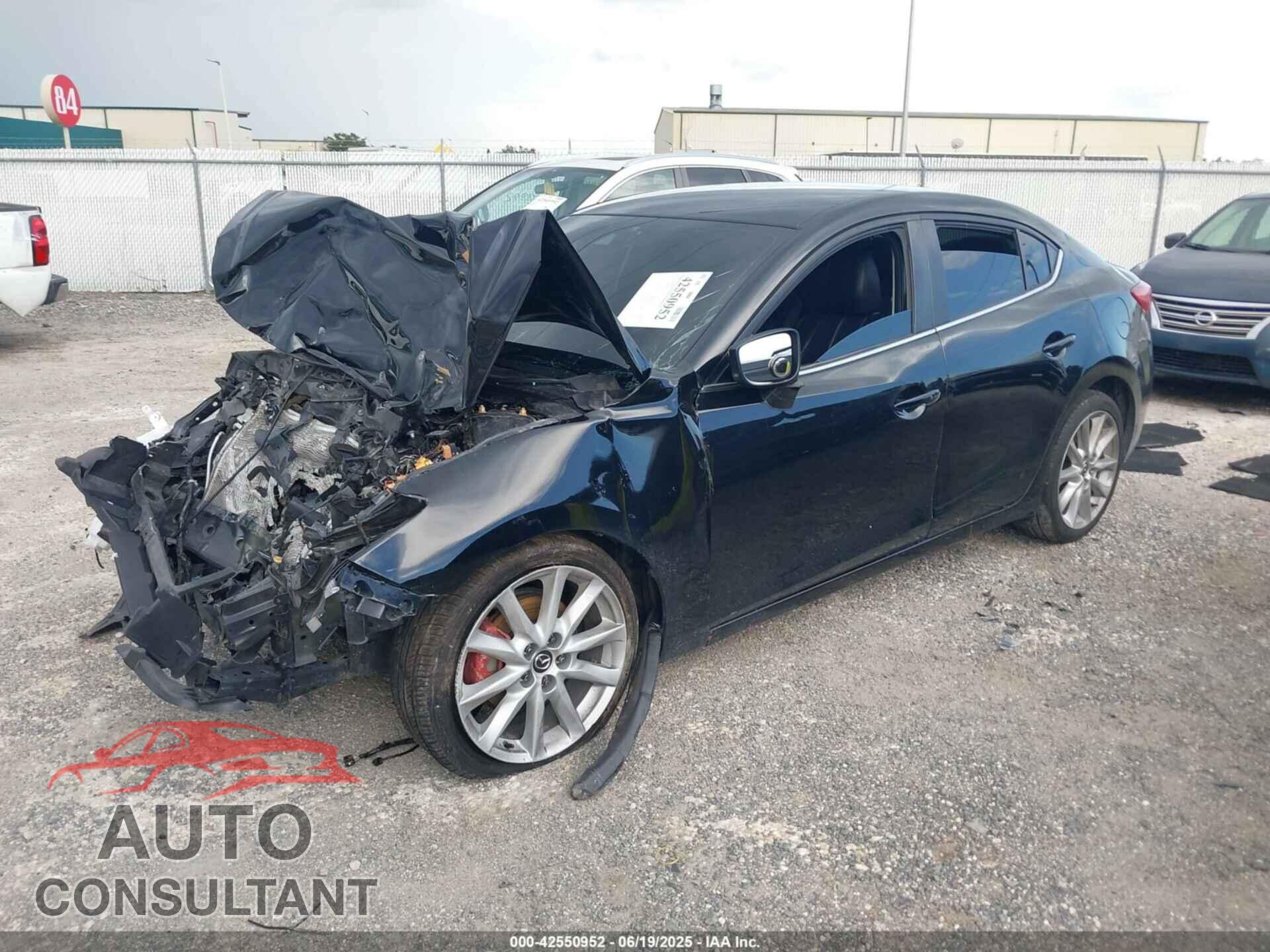 MAZDA MAZDA3 2017 - 3MZBN1V79HM126983