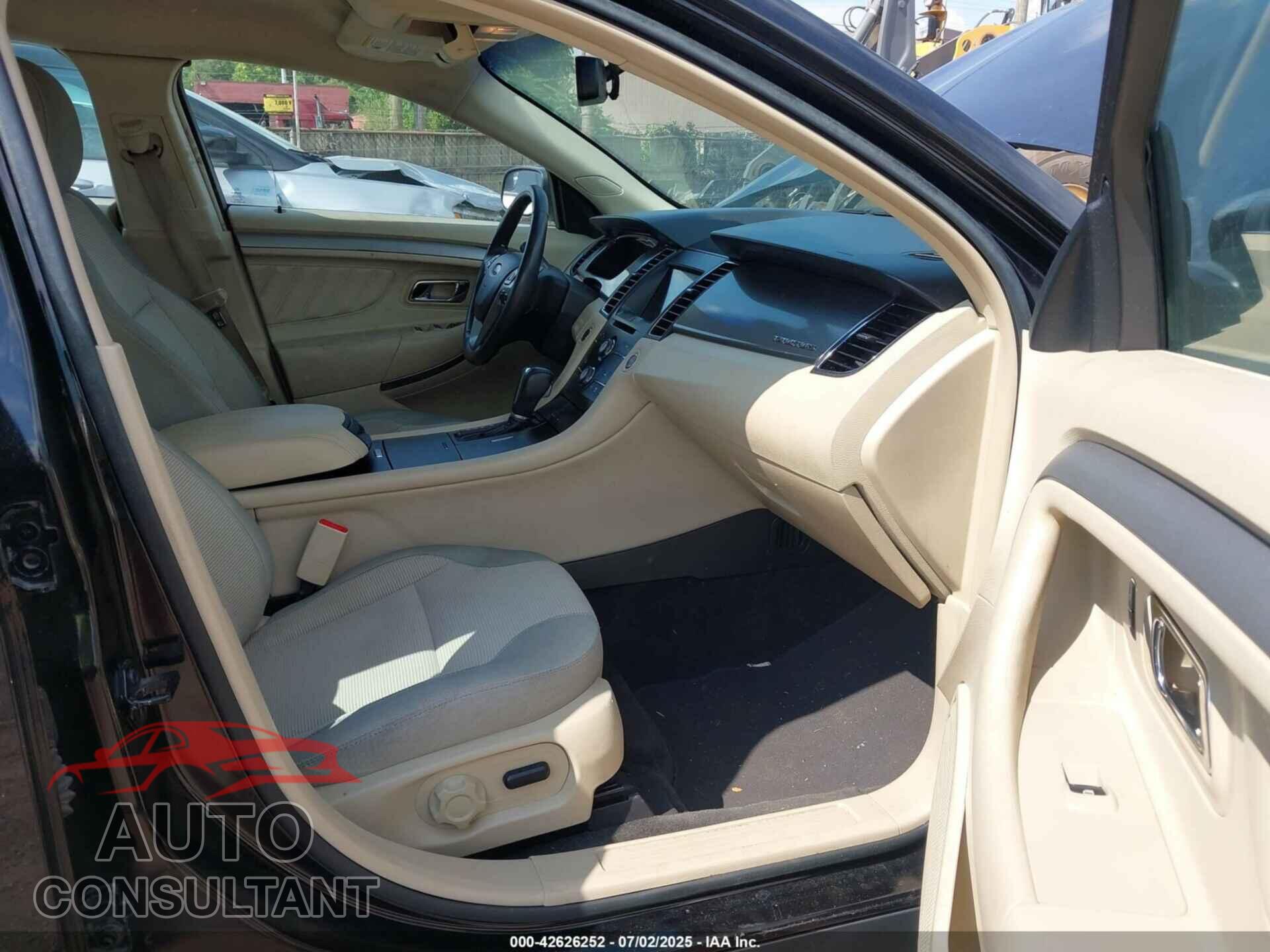 FORD TAURUS 2016 - 1FAHP2H84GG116250