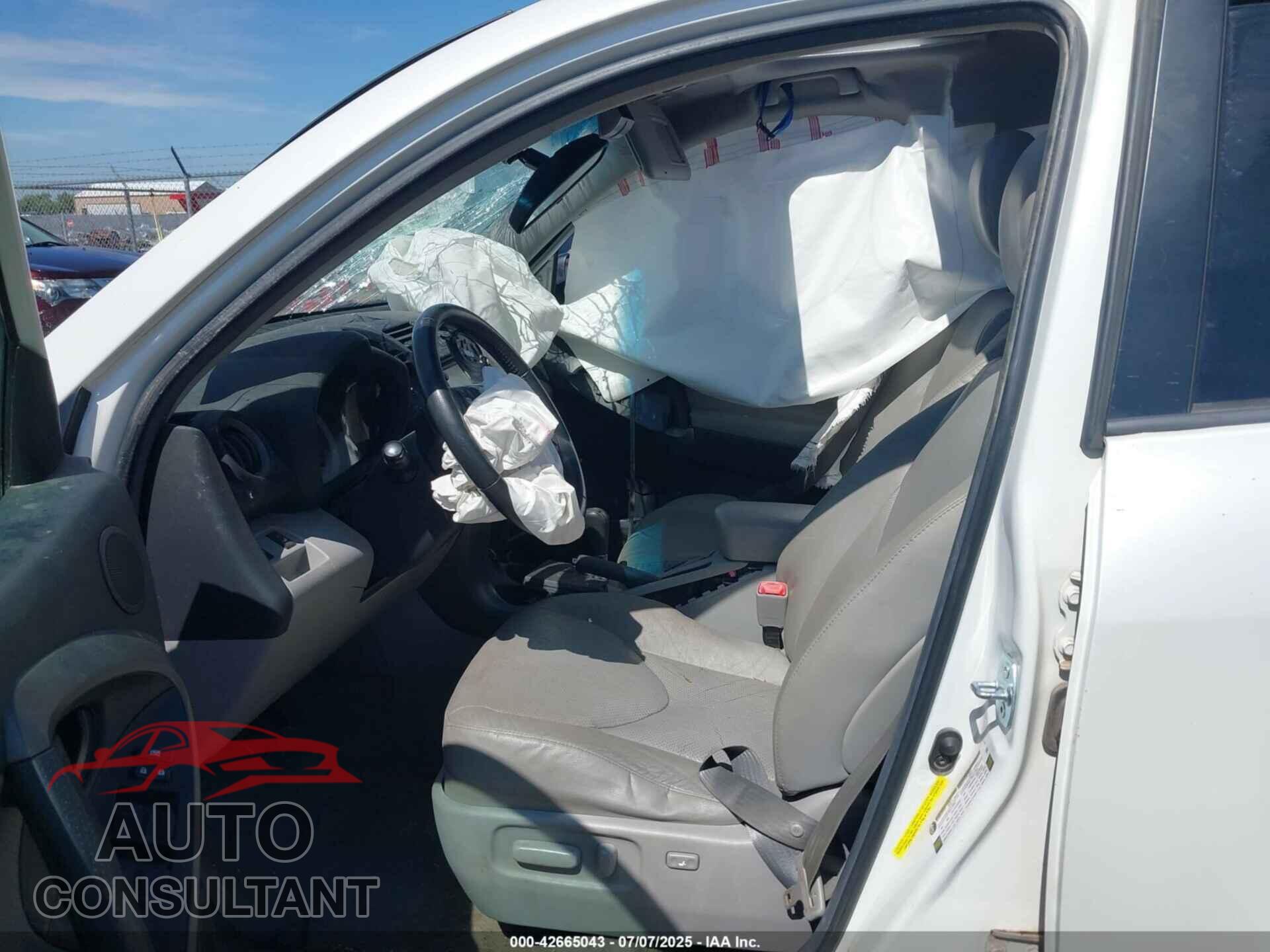TOYOTA RAV4 2012 - 2T3YK4DV5CW014633