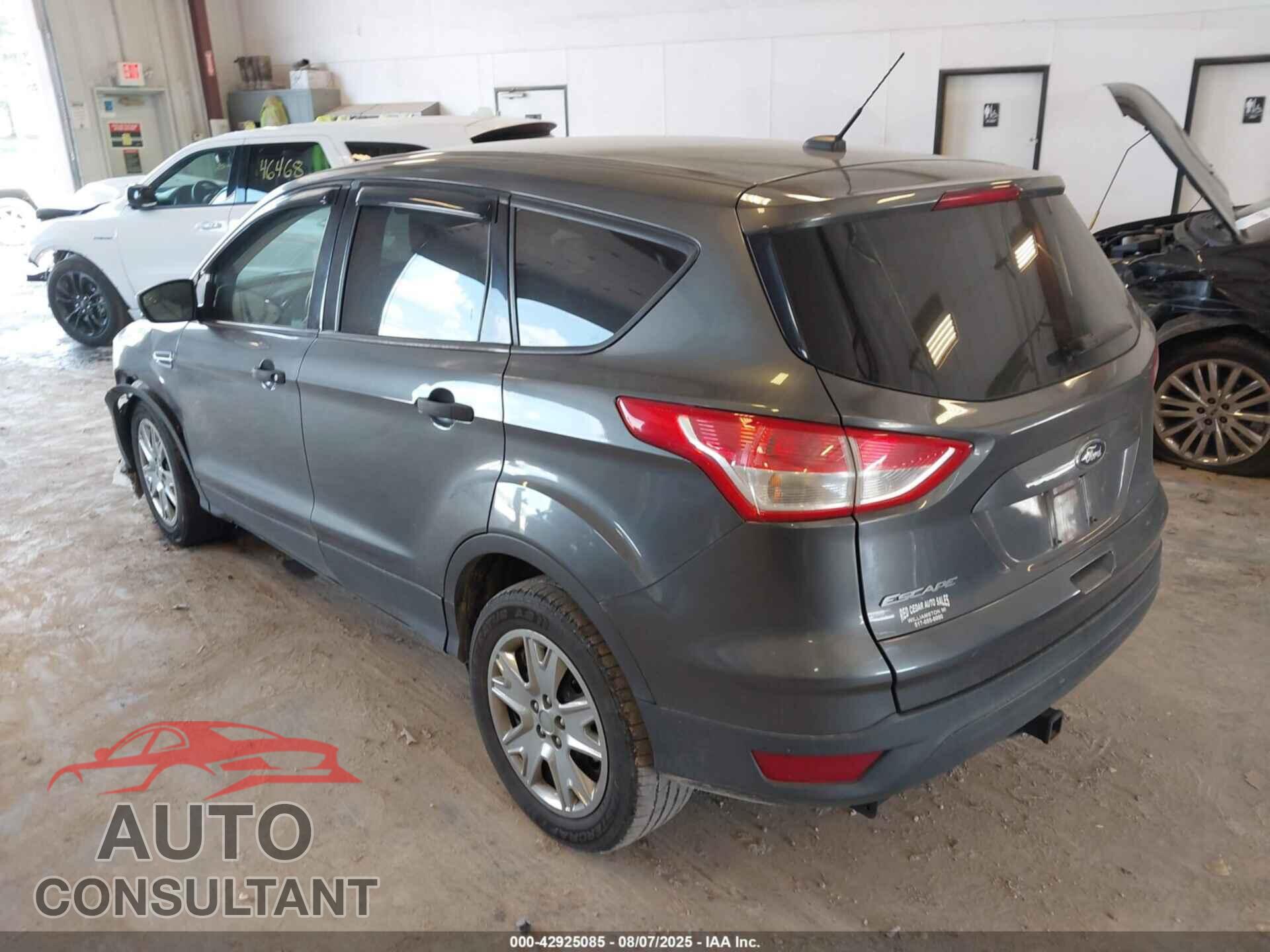 FORD ESCAPE 2015 - 1FMCU0F72FUB66068
