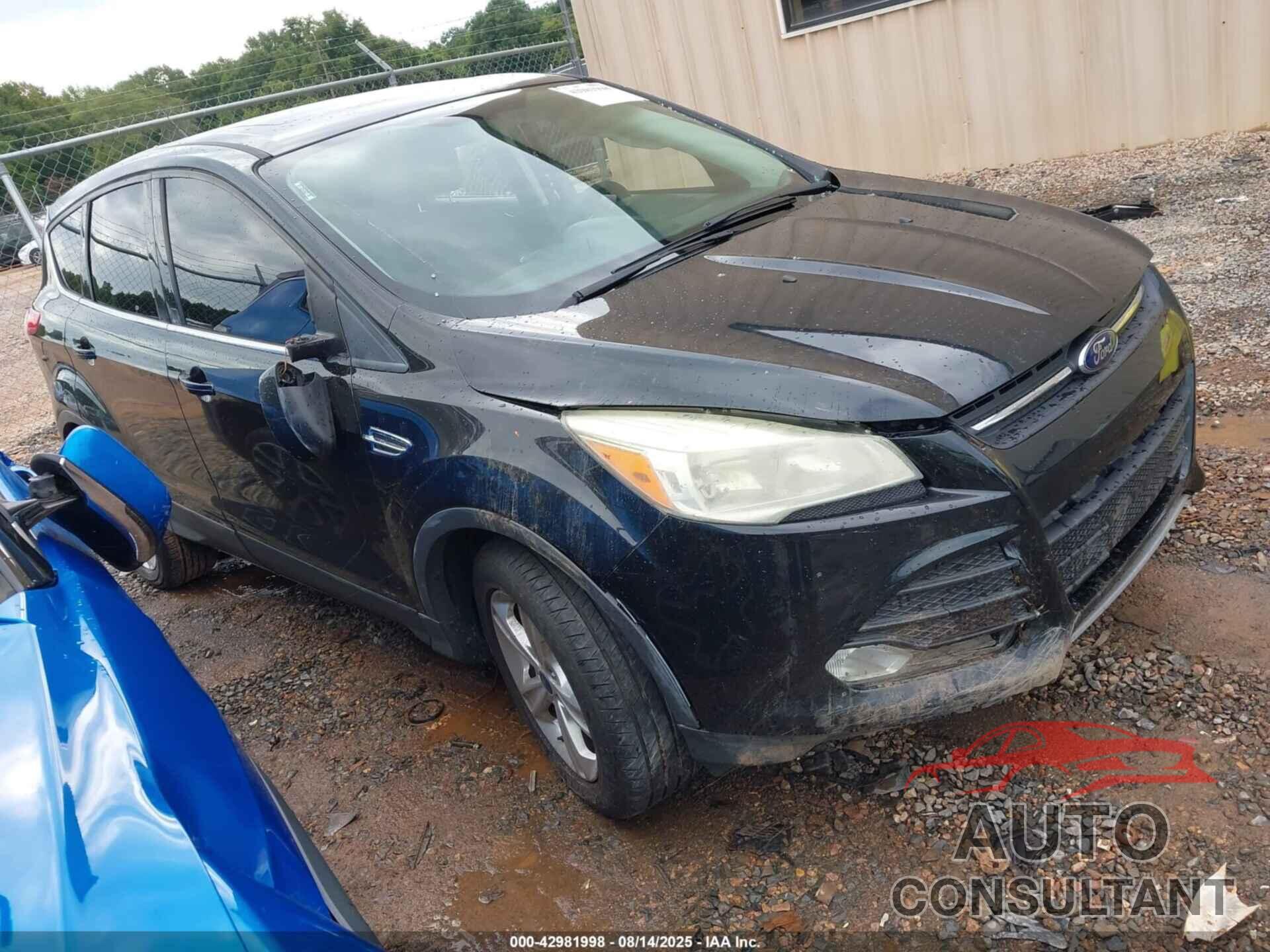FORD ESCAPE 2015 - 1FMCU0G97FUA09913
