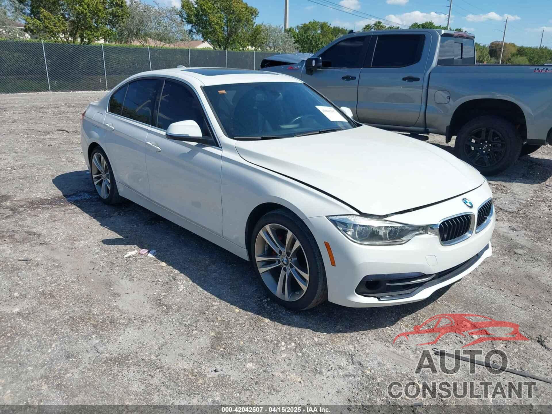 BMW 330I 2018 - WBA8B9G52JNU57283