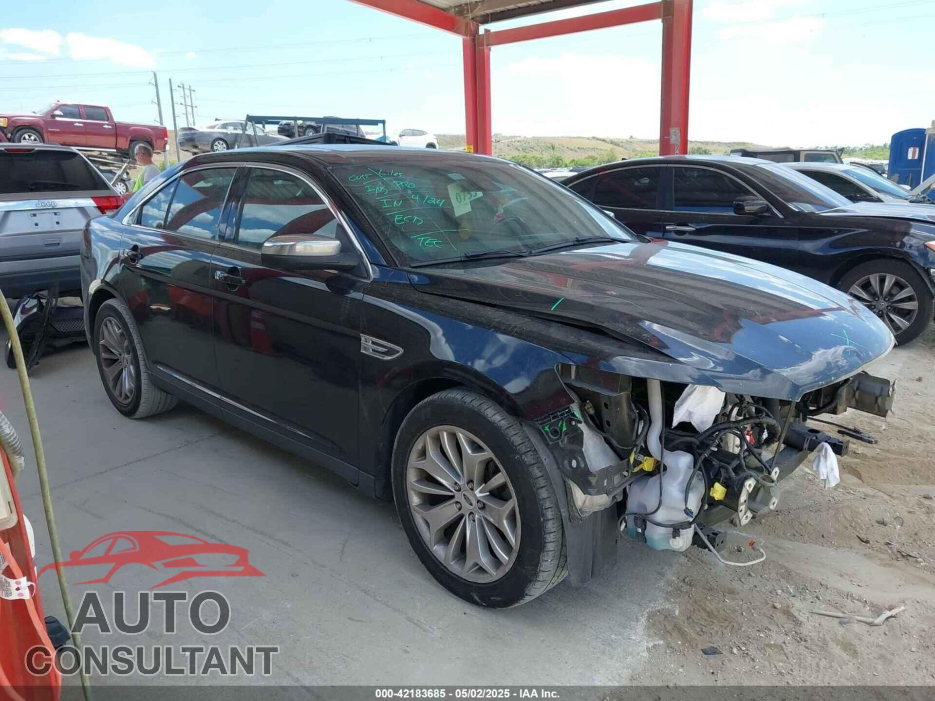 FORD TAURUS 2017 - 1FAHP2F82HG113836
