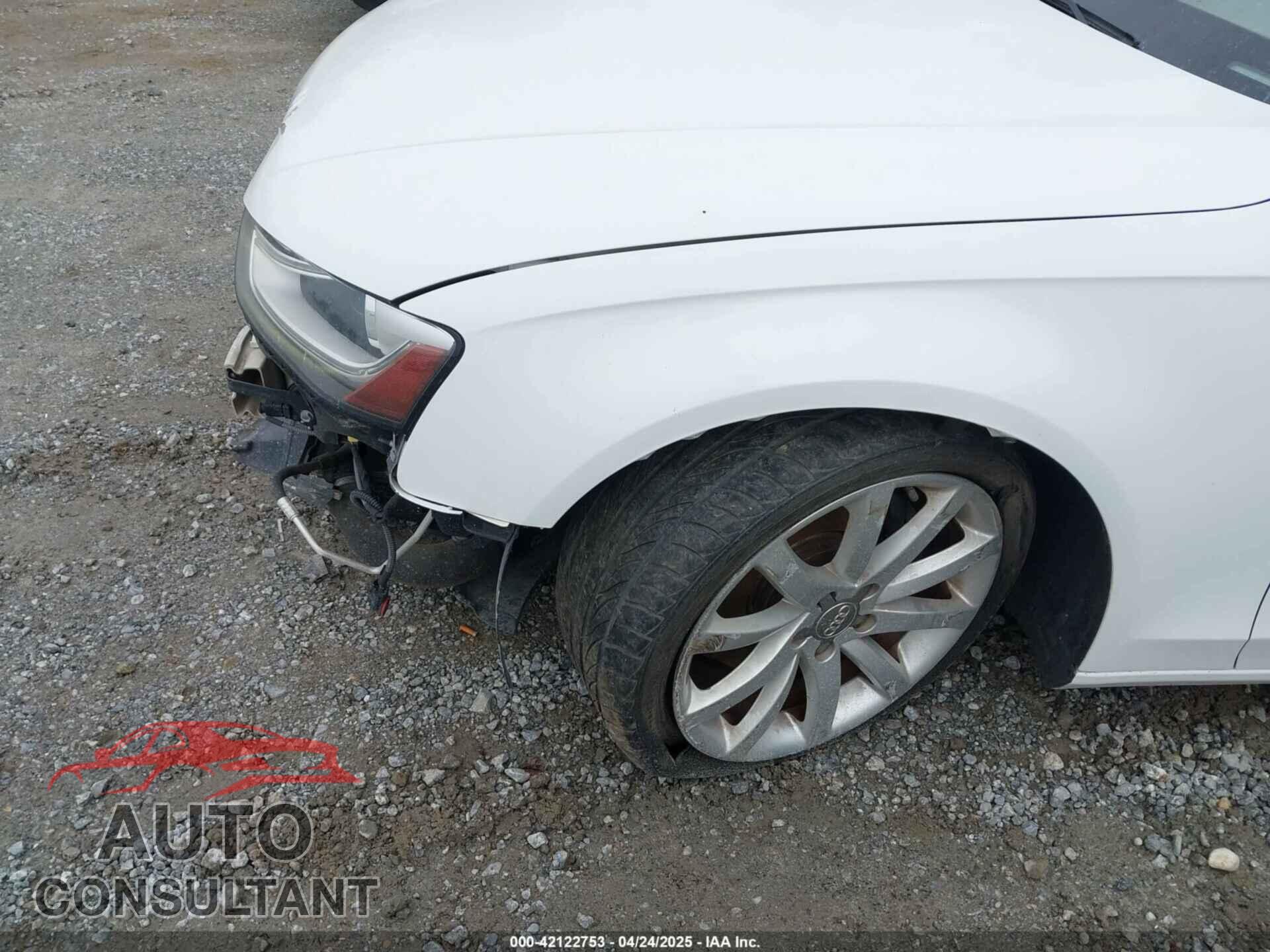 AUDI A4 2013 - WAUEFAFL6DN034252
