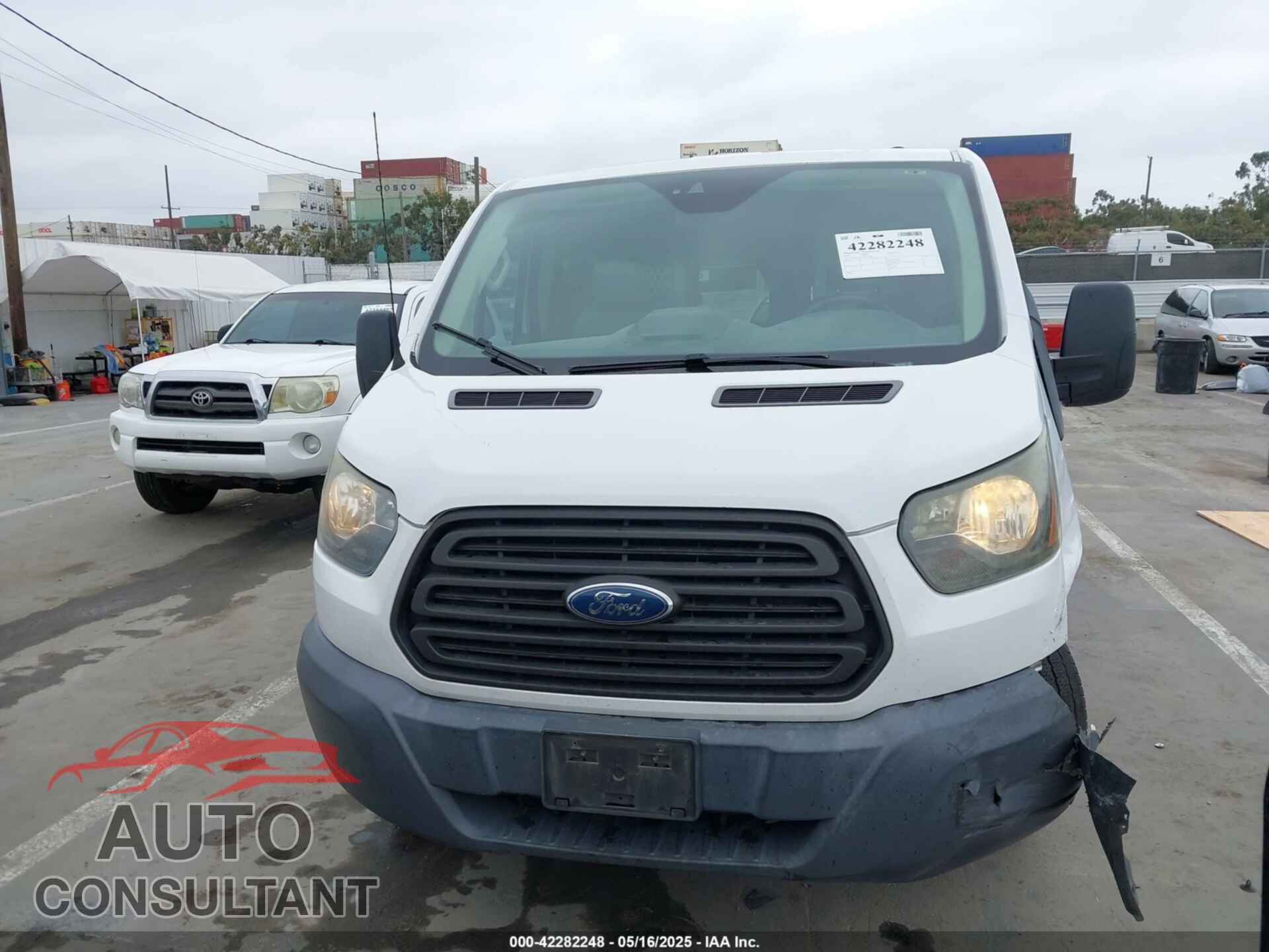FORD TRANSIT-150 2017 - 1FTYE1YM1HKA17584