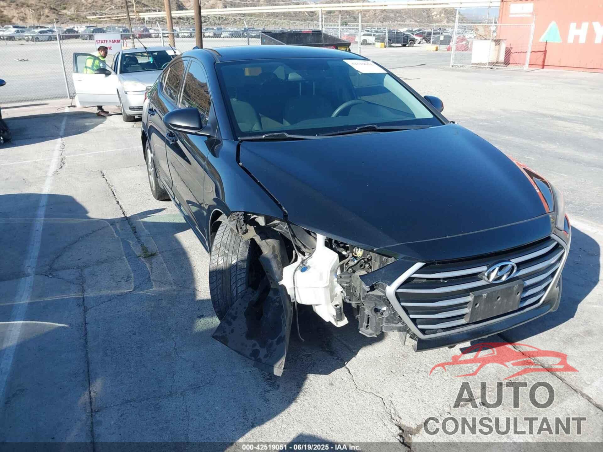 HYUNDAI ELANTRA 2017 - 5NPD84LF2HH024381