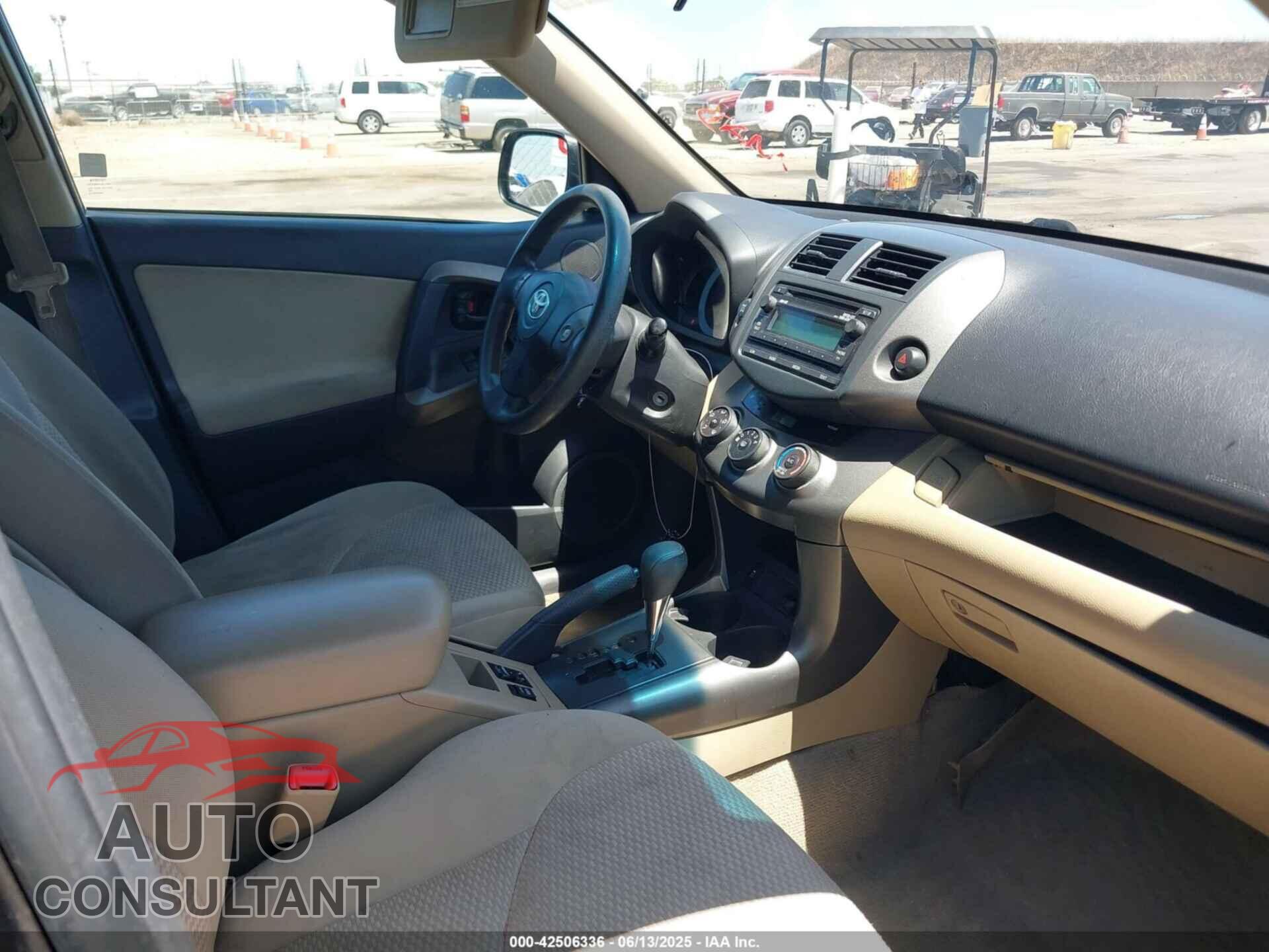 TOYOTA RAV4 2012 - 2T3BF4DV2CW199007