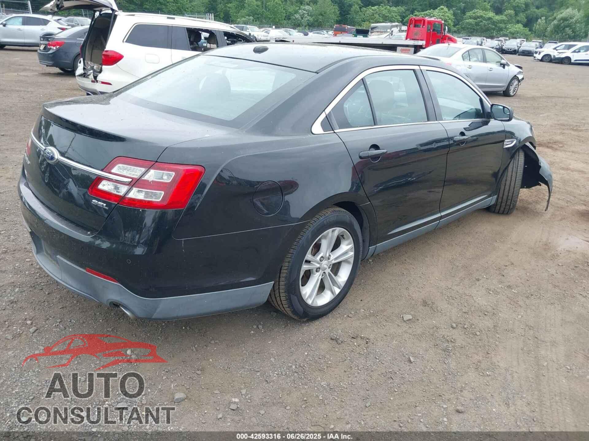 FORD TAURUS 2013 - 1FAHP2E85DG137611