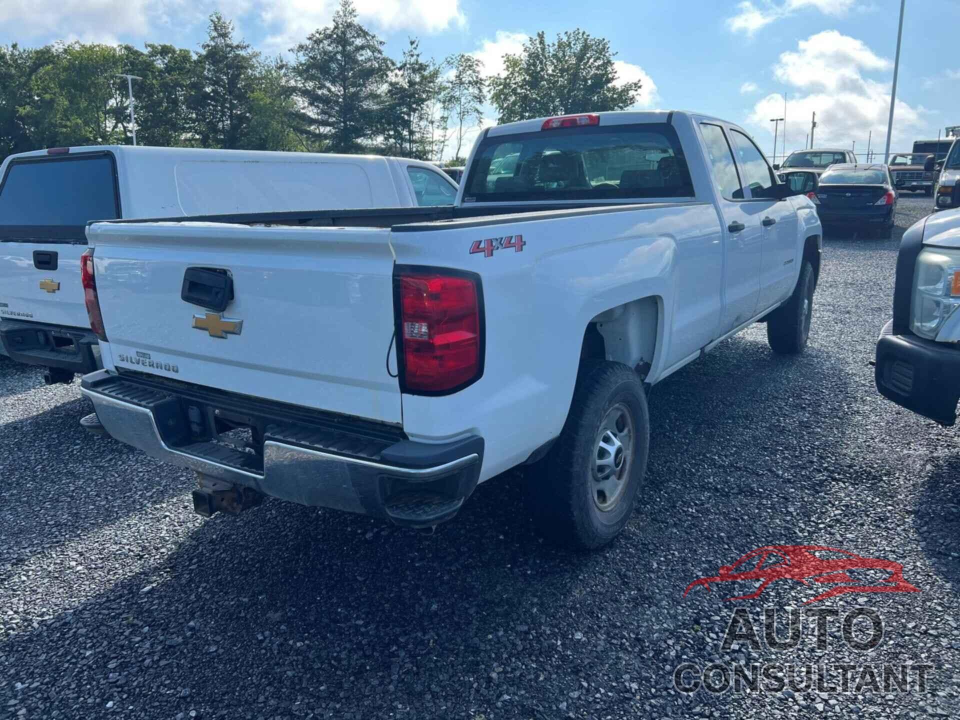 CHEVROLET SILVERADO 2500HD 2018 - 1GC2KUEG6JZ293531