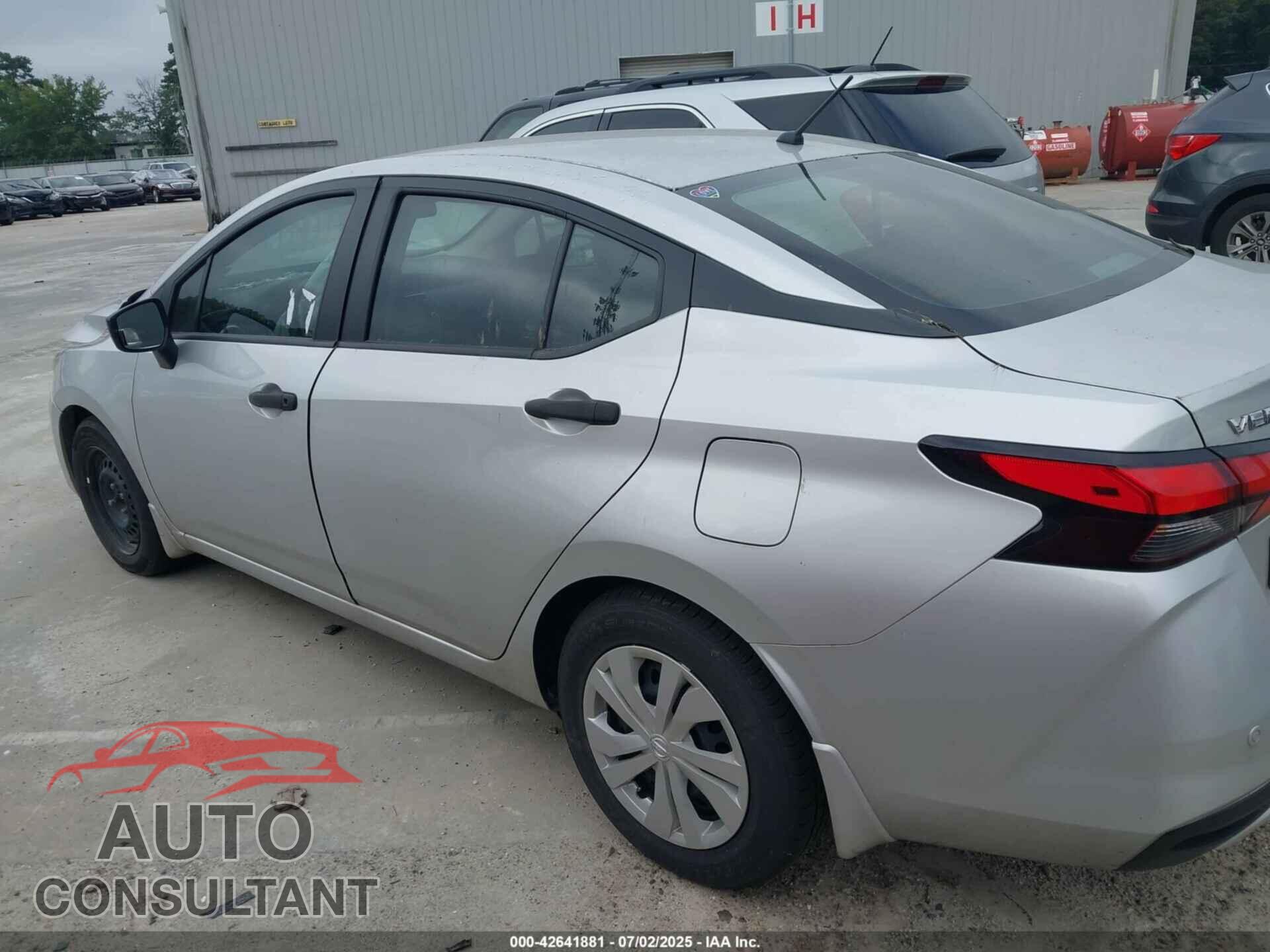 NISSAN VERSA 2023 - 3N1CN8DV6PL846006