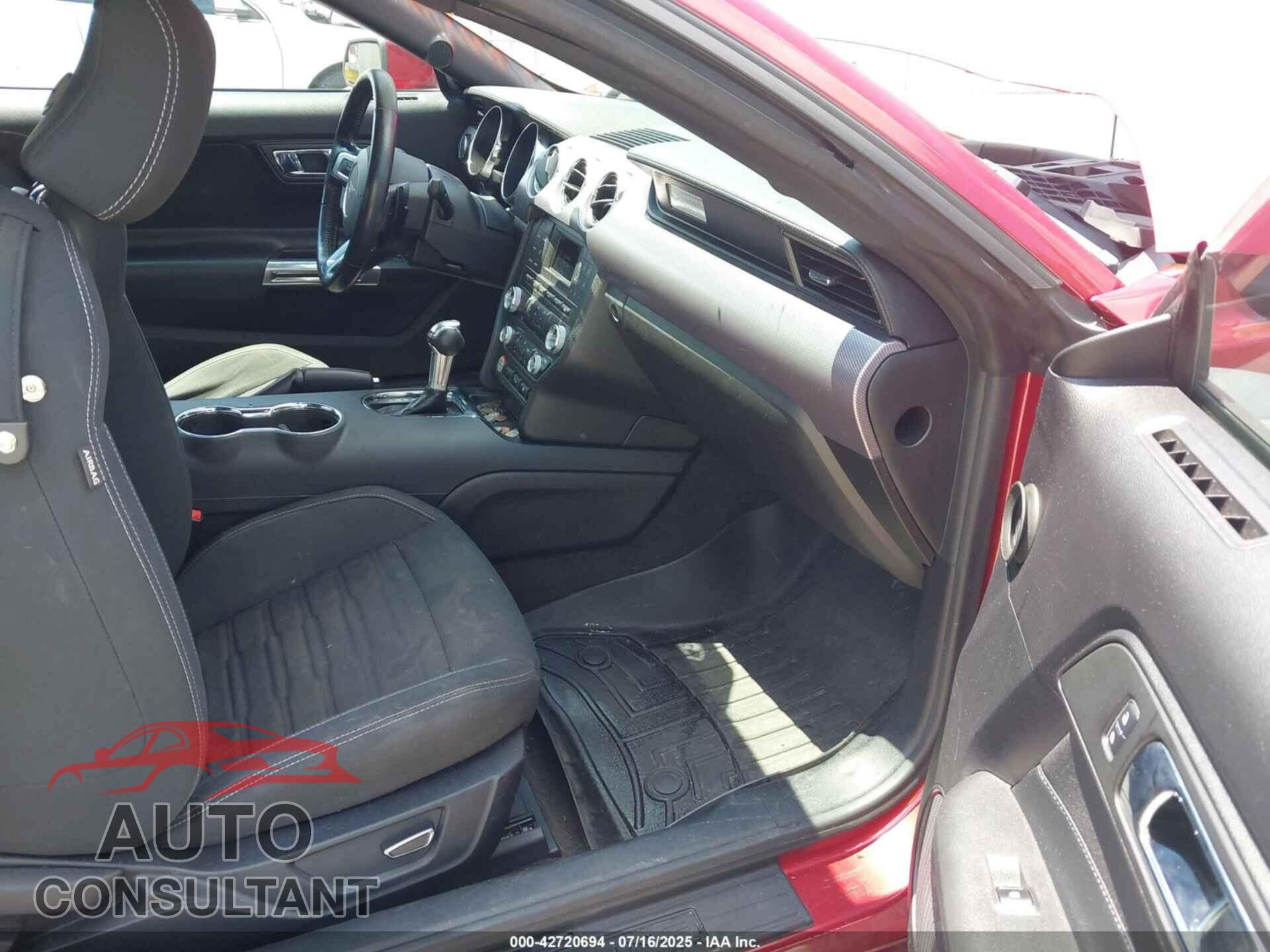 FORD MUSTANG 2017 - 1FA6P8TH5H5345700