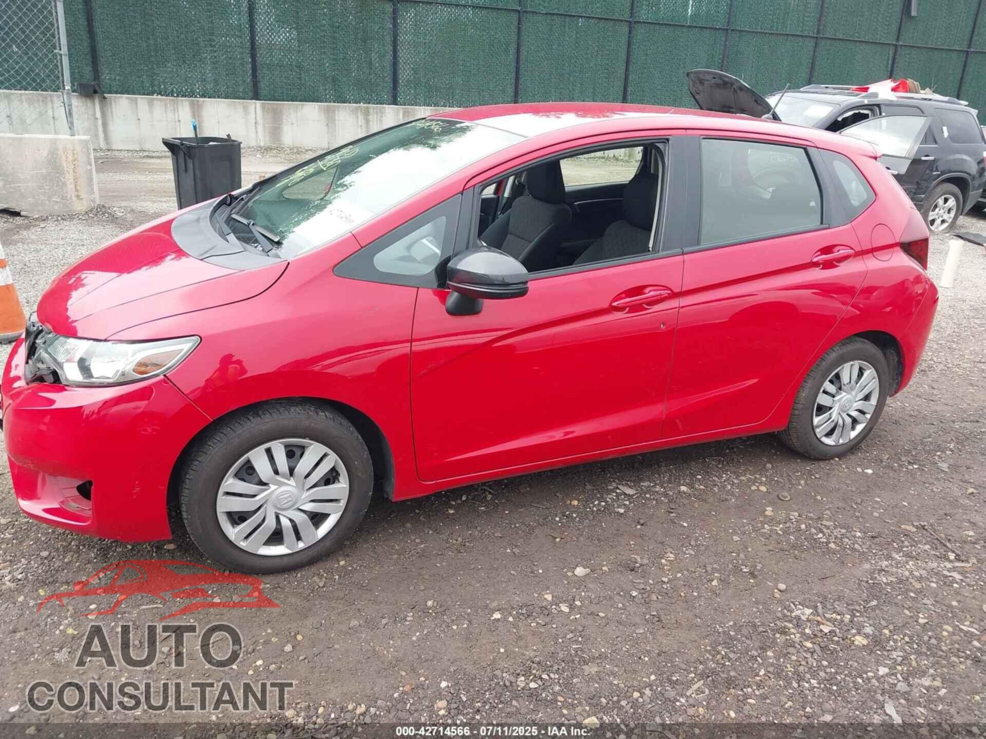 HONDA FIT 2017 - JHMGK5H52HS012932