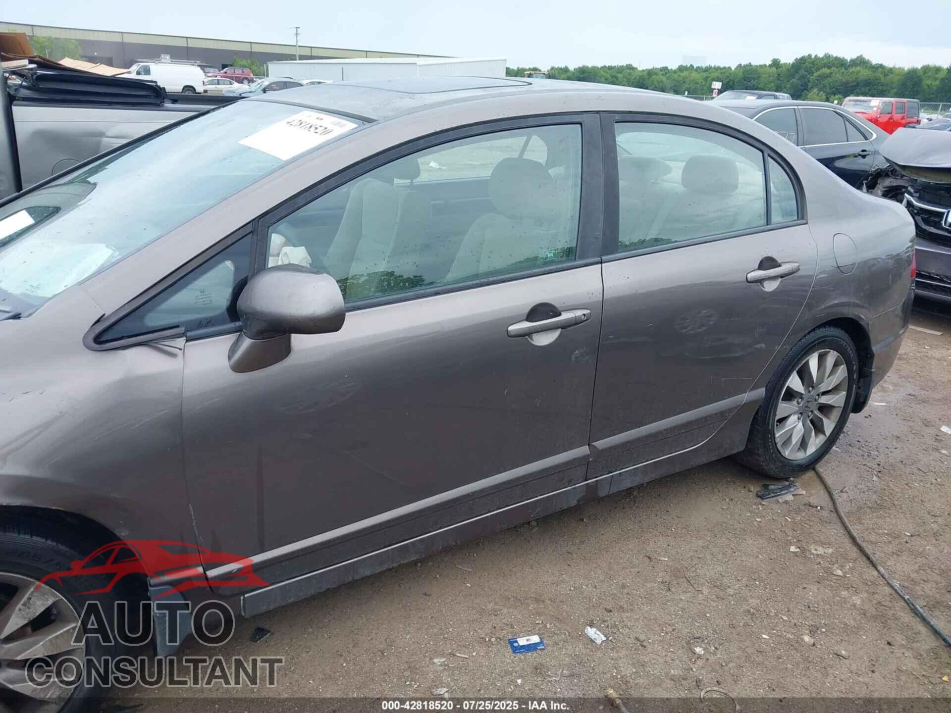 HONDA CIVIC 2010 - 19XFA1F83AE024120