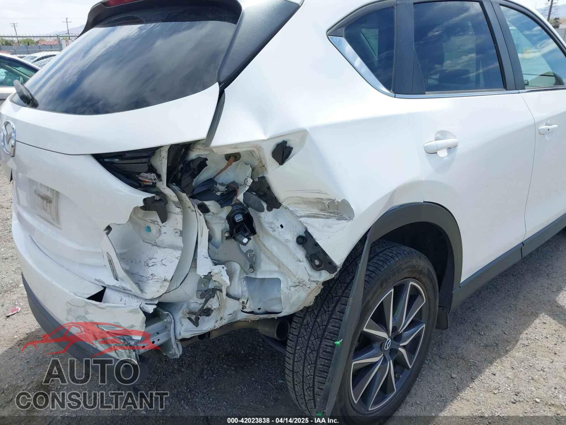 MAZDA CX-5 2018 - JM3KFACM3J0381122