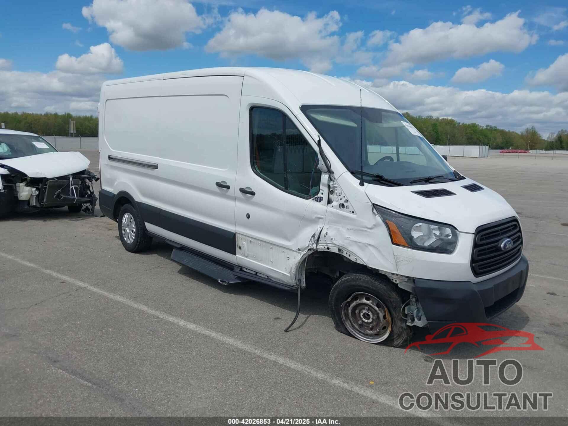 FORD TRANSIT-150 2019 - 1FTYE2CM2KKB21876