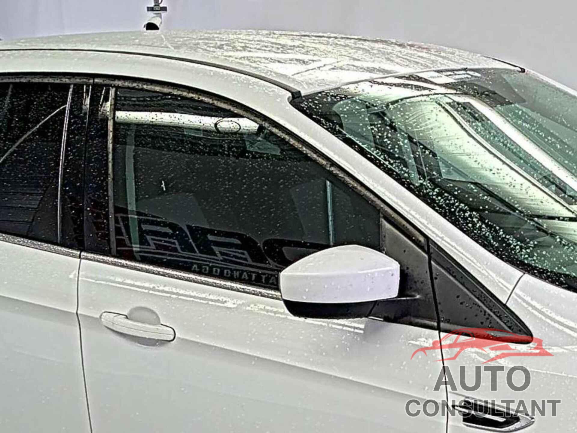 FORD ESCAPE 2017 - 1FMCU0GD9HUD44307