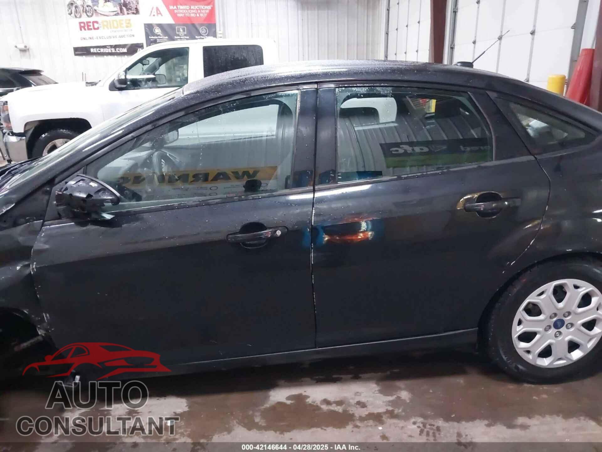 FORD FOCUS 2012 - 1FAHP3F22CL394151
