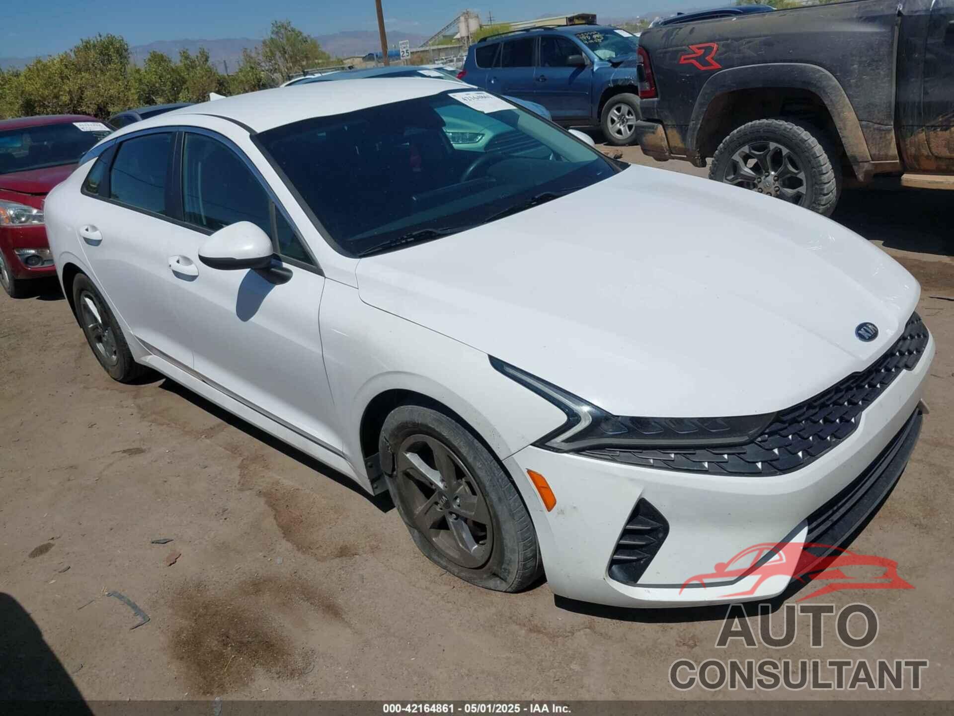 KIA K5 2021 - 5XXG14J28MG046070