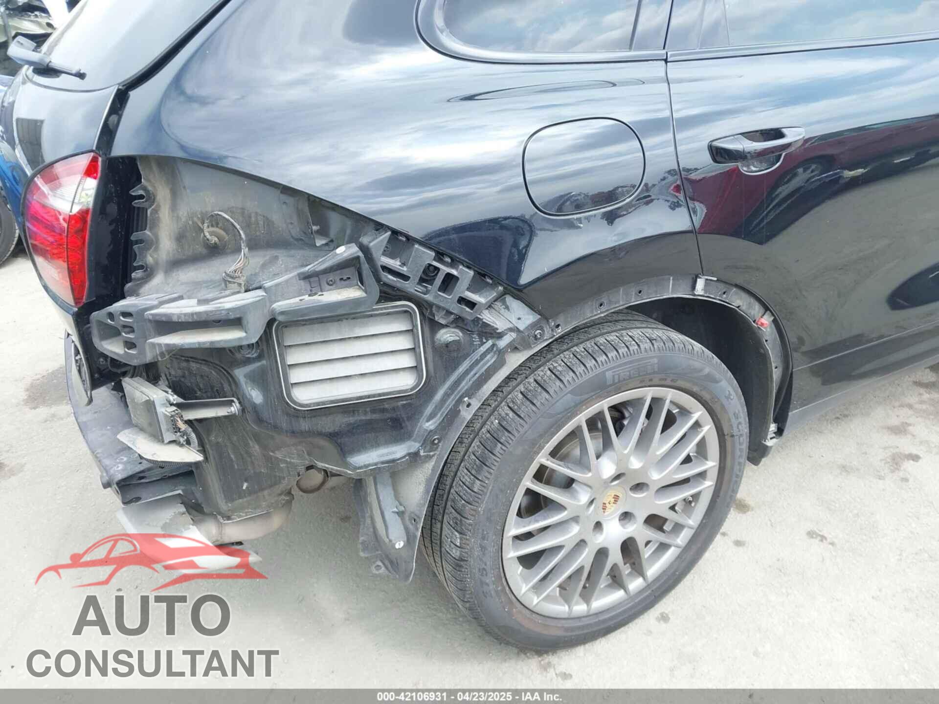 PORSCHE CAYENNE 2014 - WP1AA2A29ELA97300