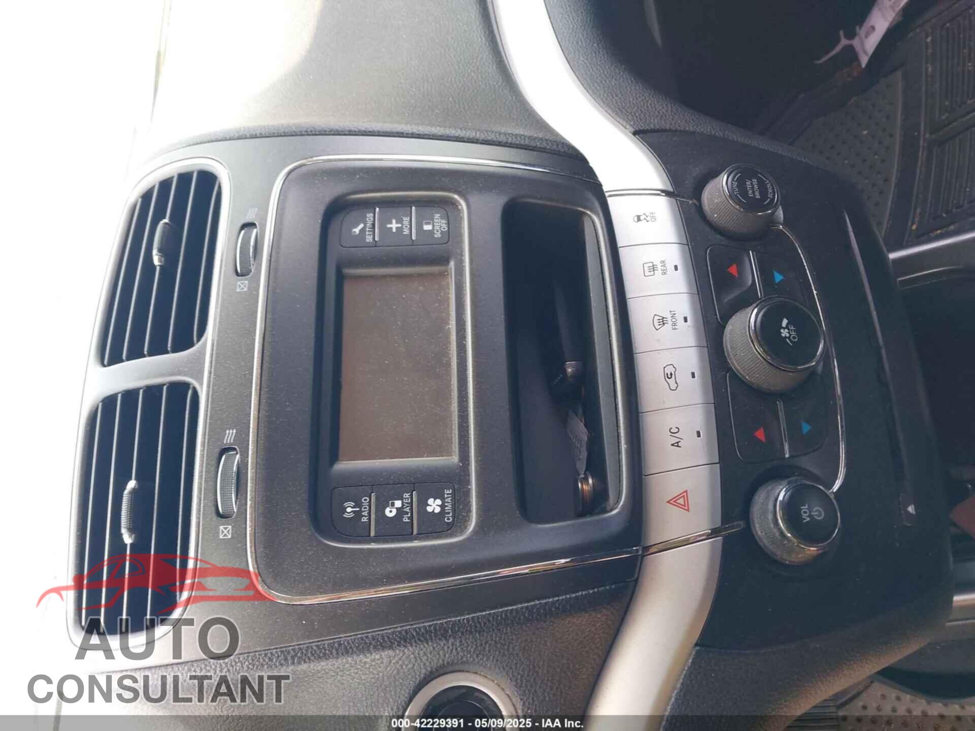 DODGE JOURNEY 2013 - 3C4PDCAB2DT587430