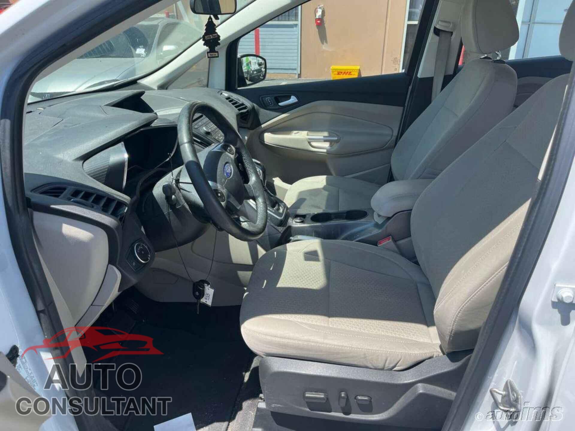 FORD C-MAX 2017 - 1FADP5AU8HL116476
