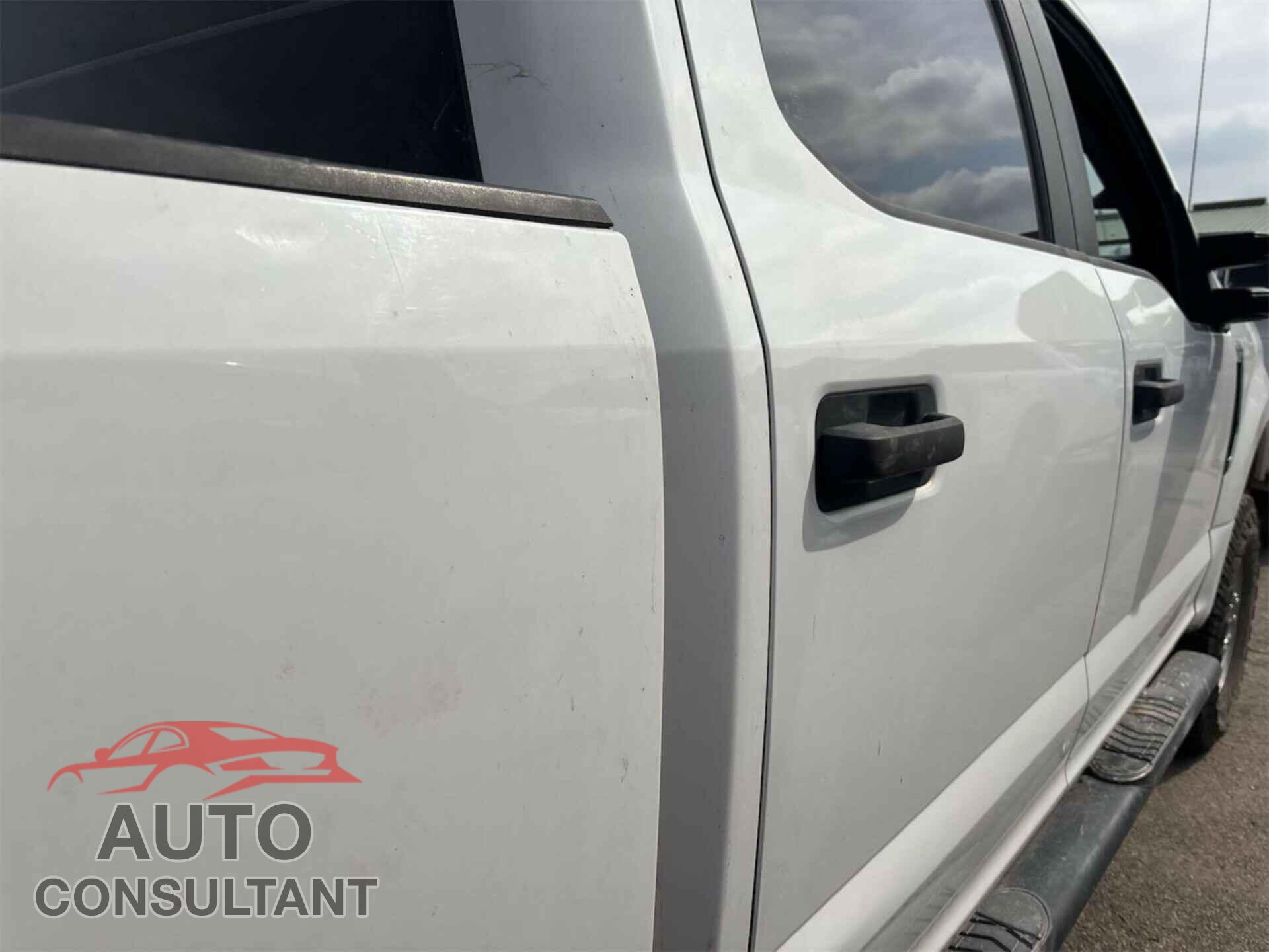 FORD F-250 2017 - 1FT7W2B60HEE72871