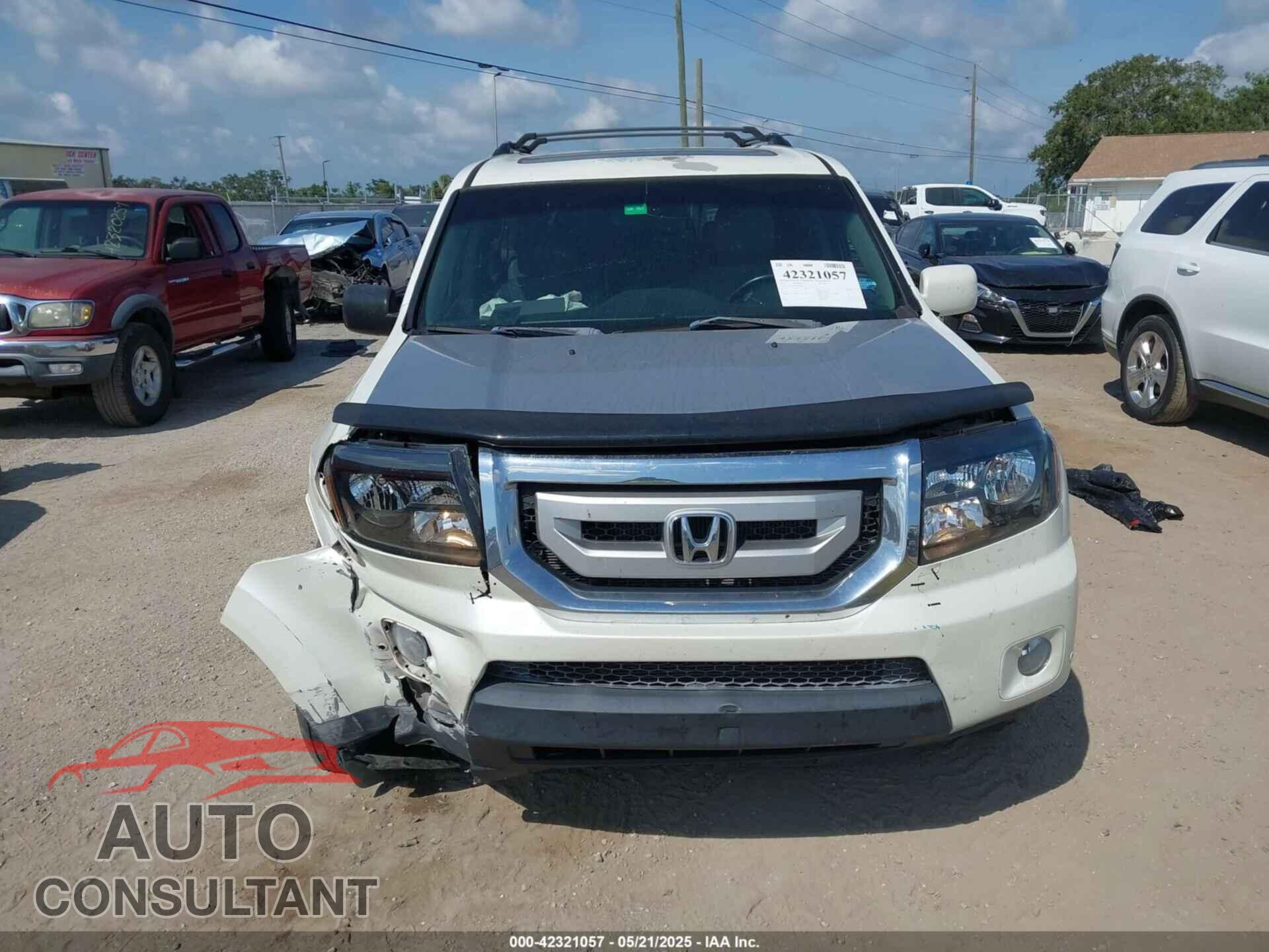 HONDA PILOT 2011 - 5FNYF3H91BB010112