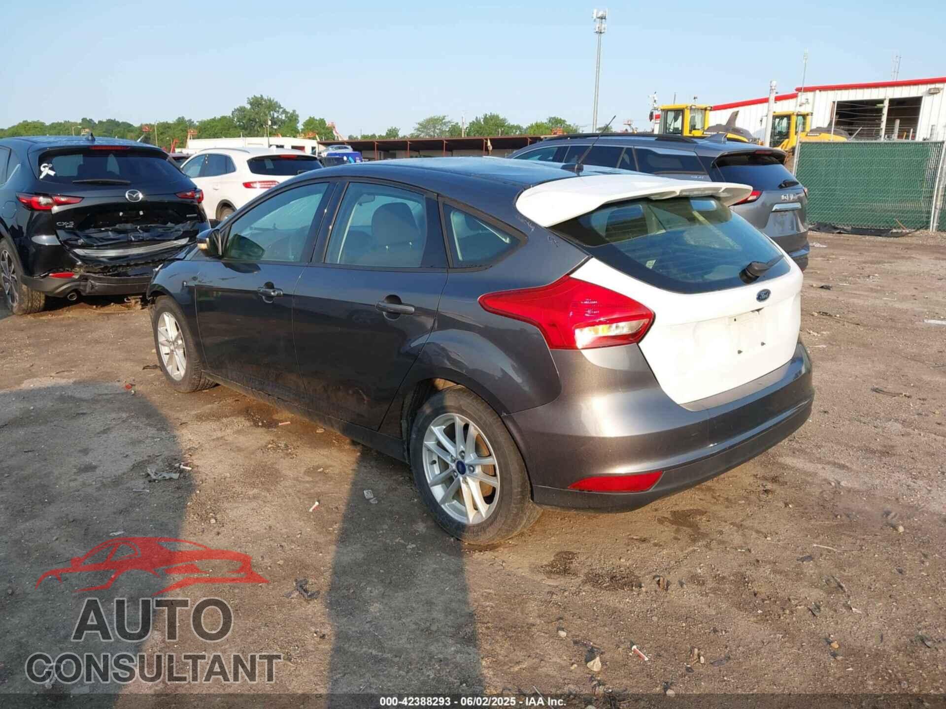 FORD FOCUS 2017 - 1FADP3K24HL286335