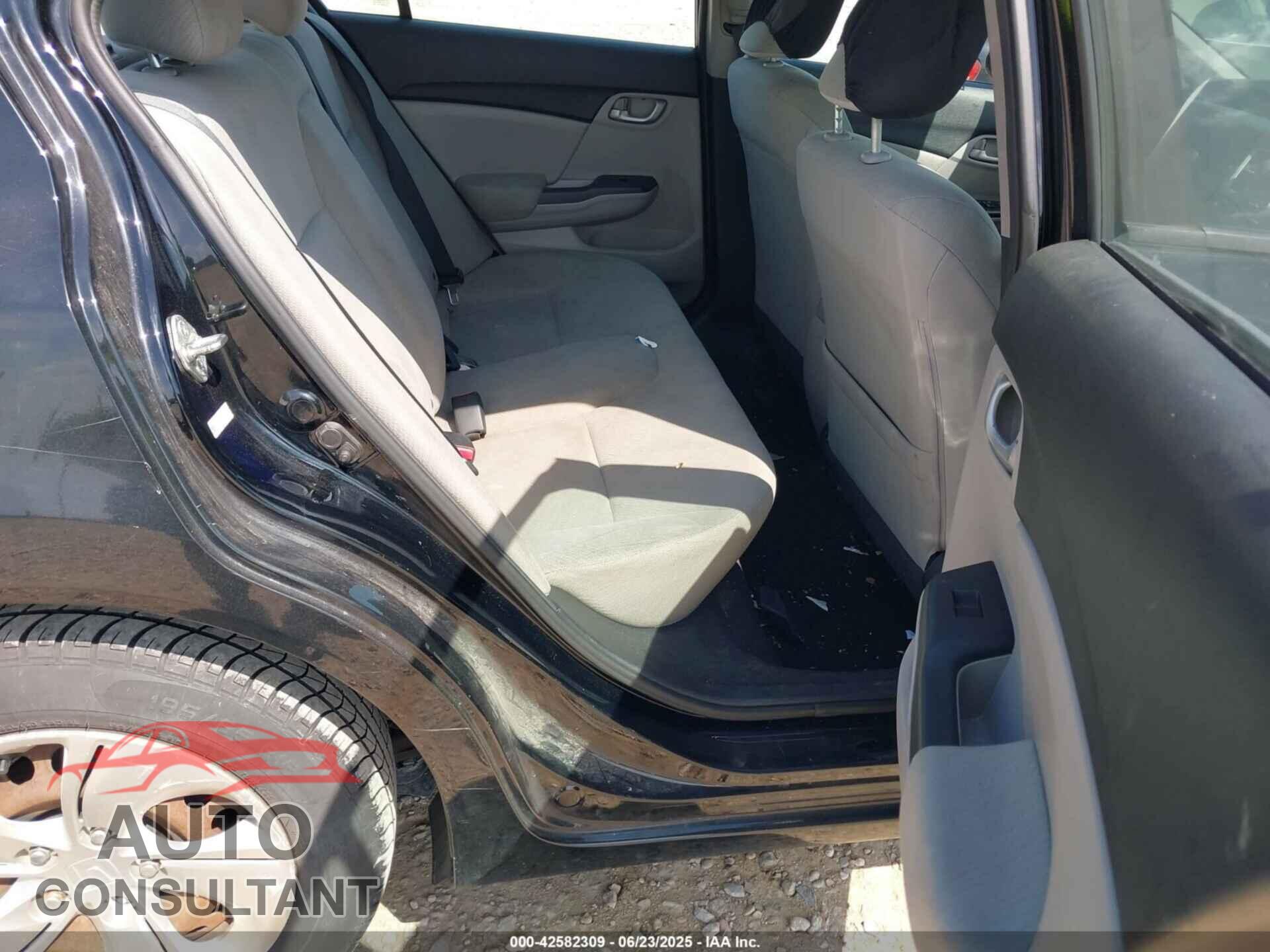 HONDA CIVIC 2013 - 19XFB2F55DE205927